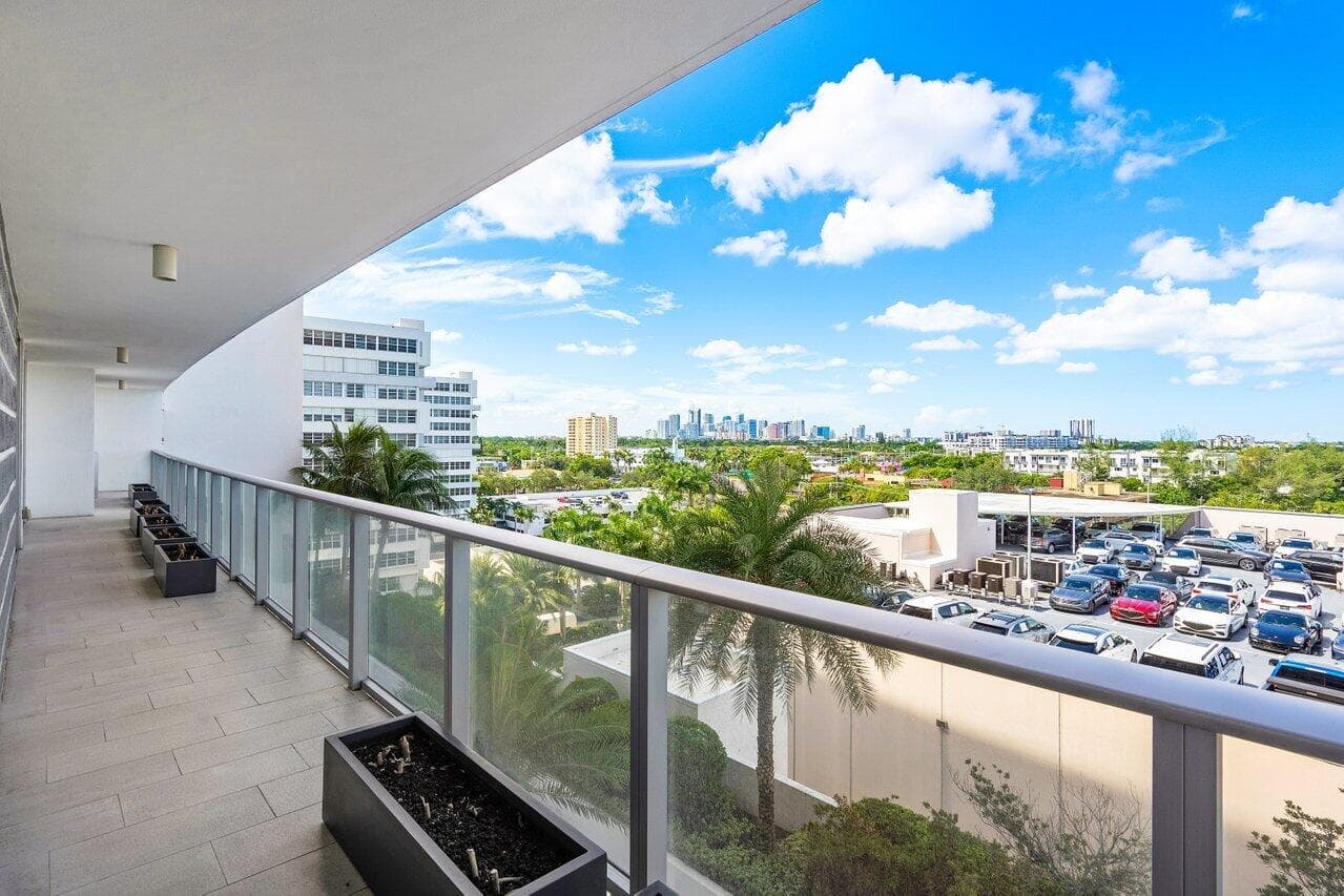 1180 N Federal Highway 707, Fort Lauderdale, FL 33304 — photo 22 of 28