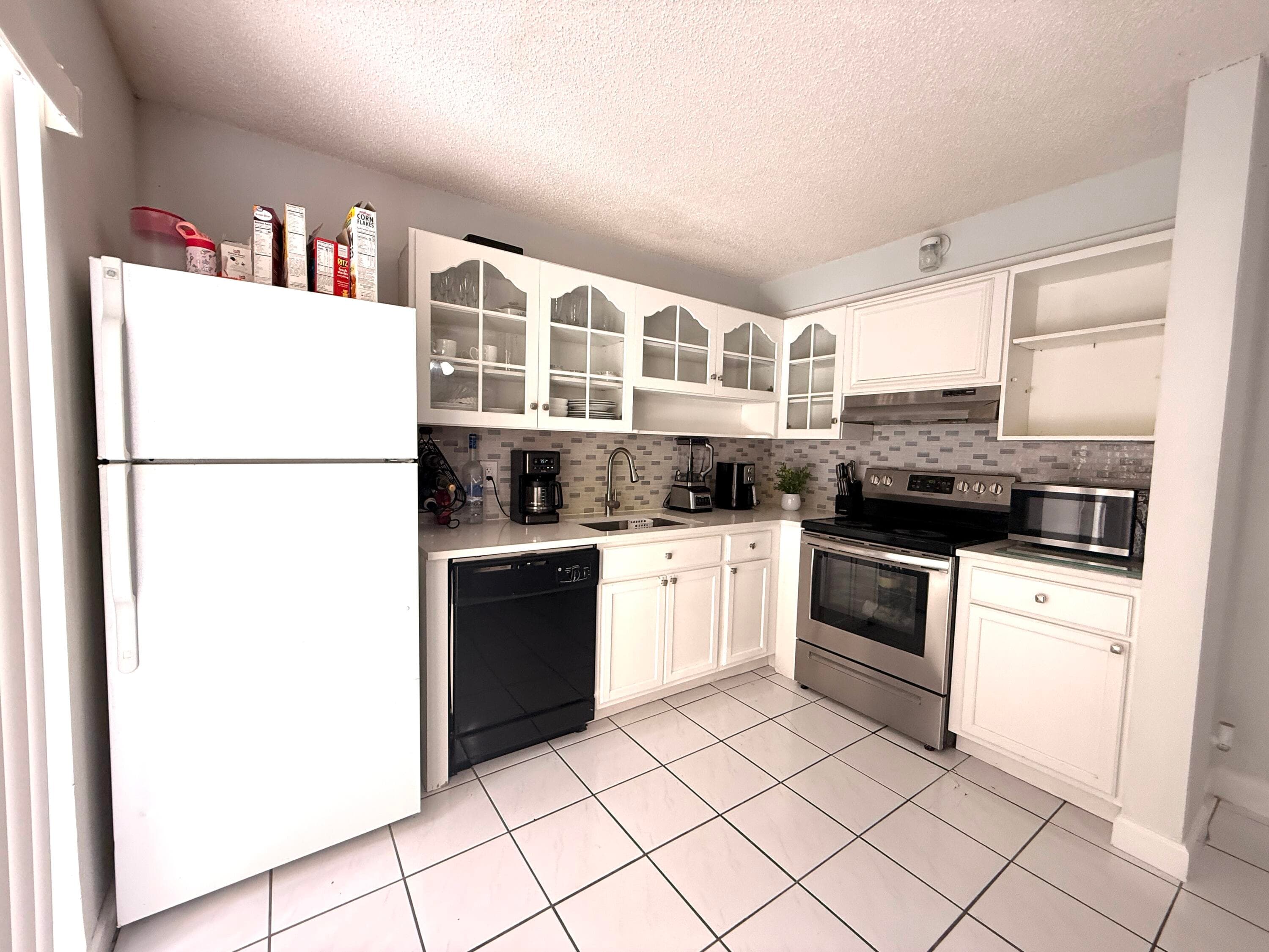 1684 Forest Lakes Circle A, West Palm Beach, FL 33406 — photo 114 of 124