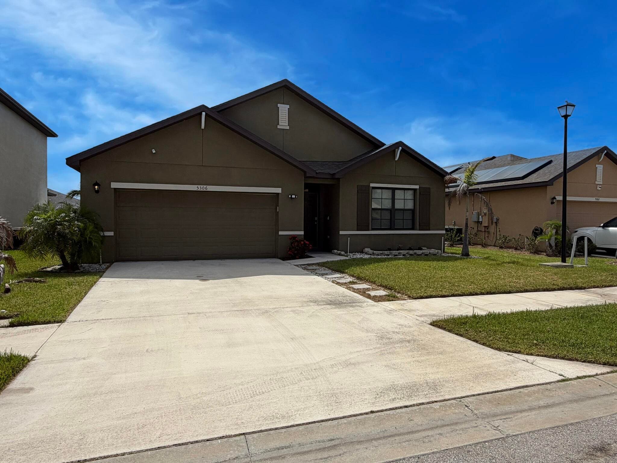 5306 Entertainment Way, Fort Pierce, FL 34947 — photo 2 of 19