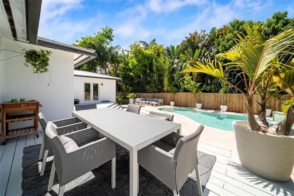 551 NE 53rd Street, Miami, FL 33137 — photo 18 of 25