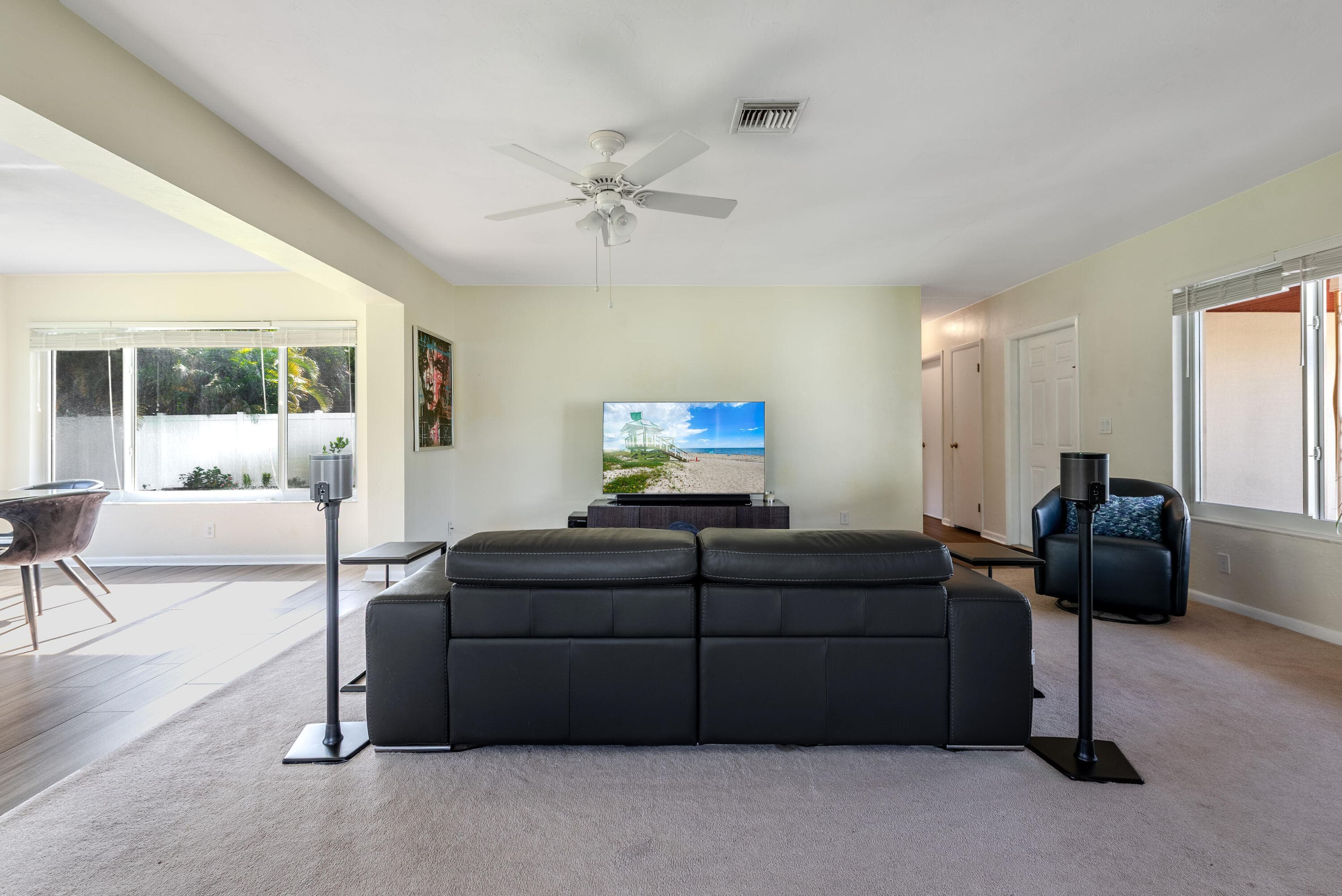 1777 NE 46th Street, Oakland Park, FL 33334 — photo 7 of 34