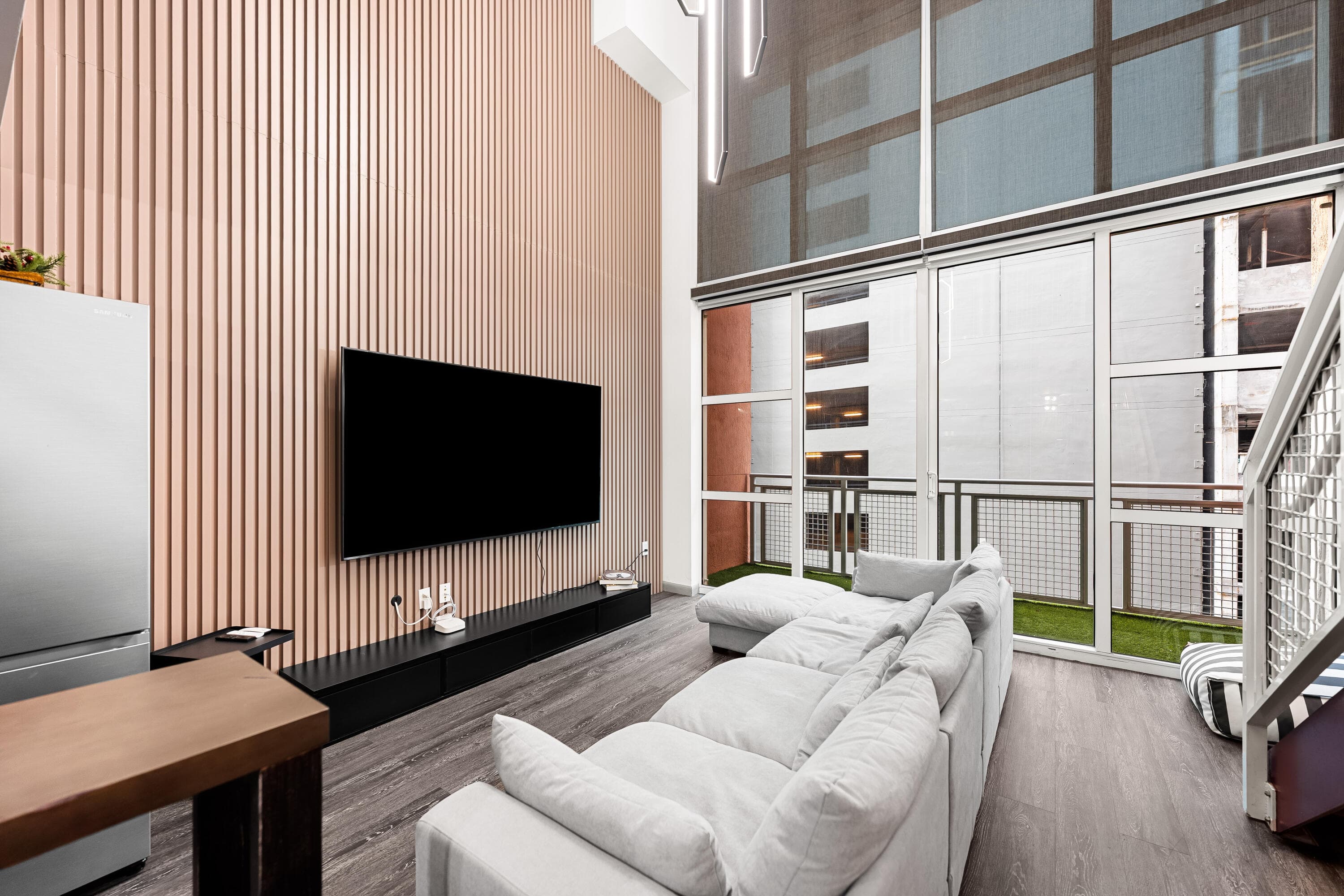 244 Biscayne Boulevard 651, Miami, FL 33132 — photo 13 of 25