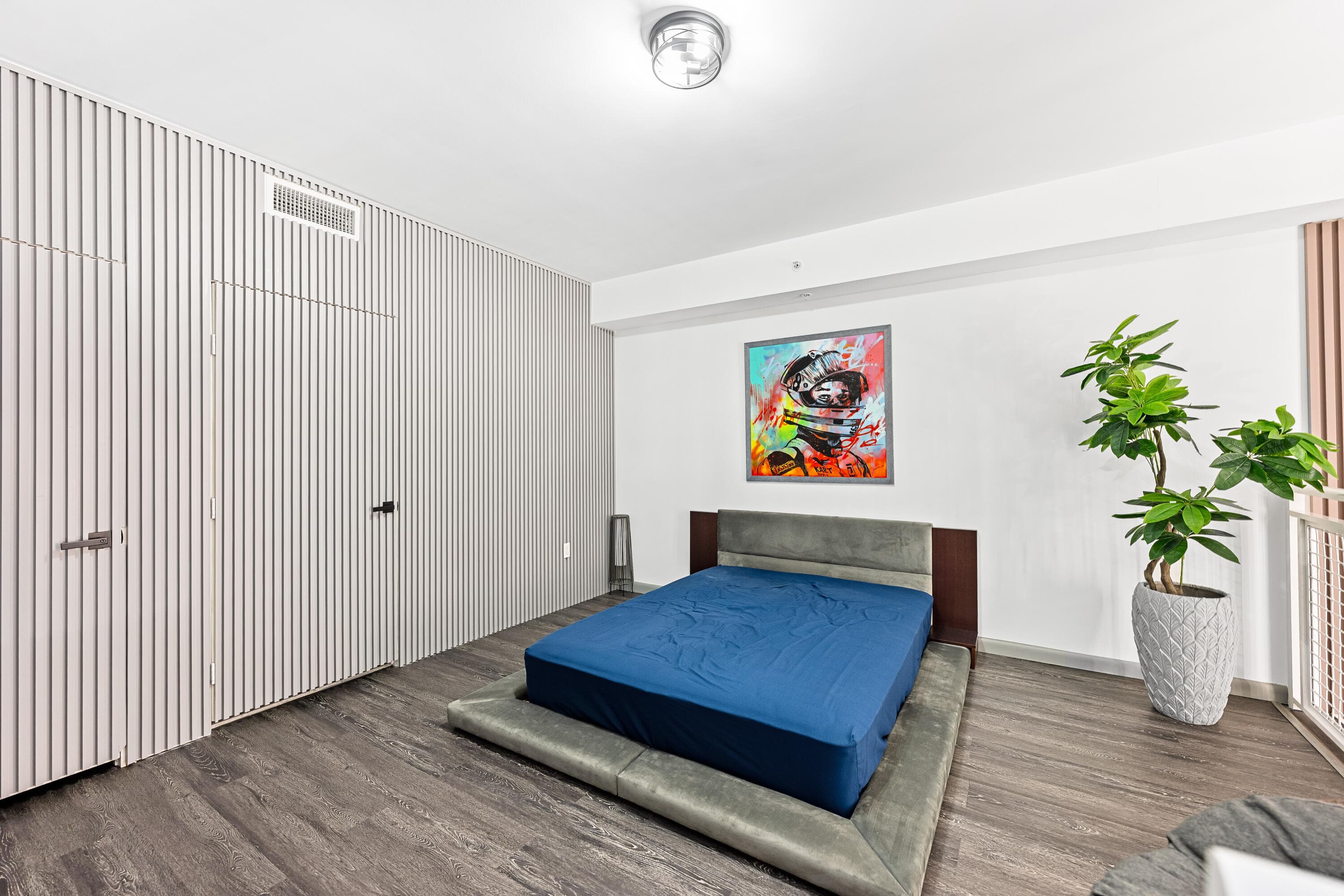244 Biscayne Boulevard 651, Miami, FL 33132 — photo 18 of 25