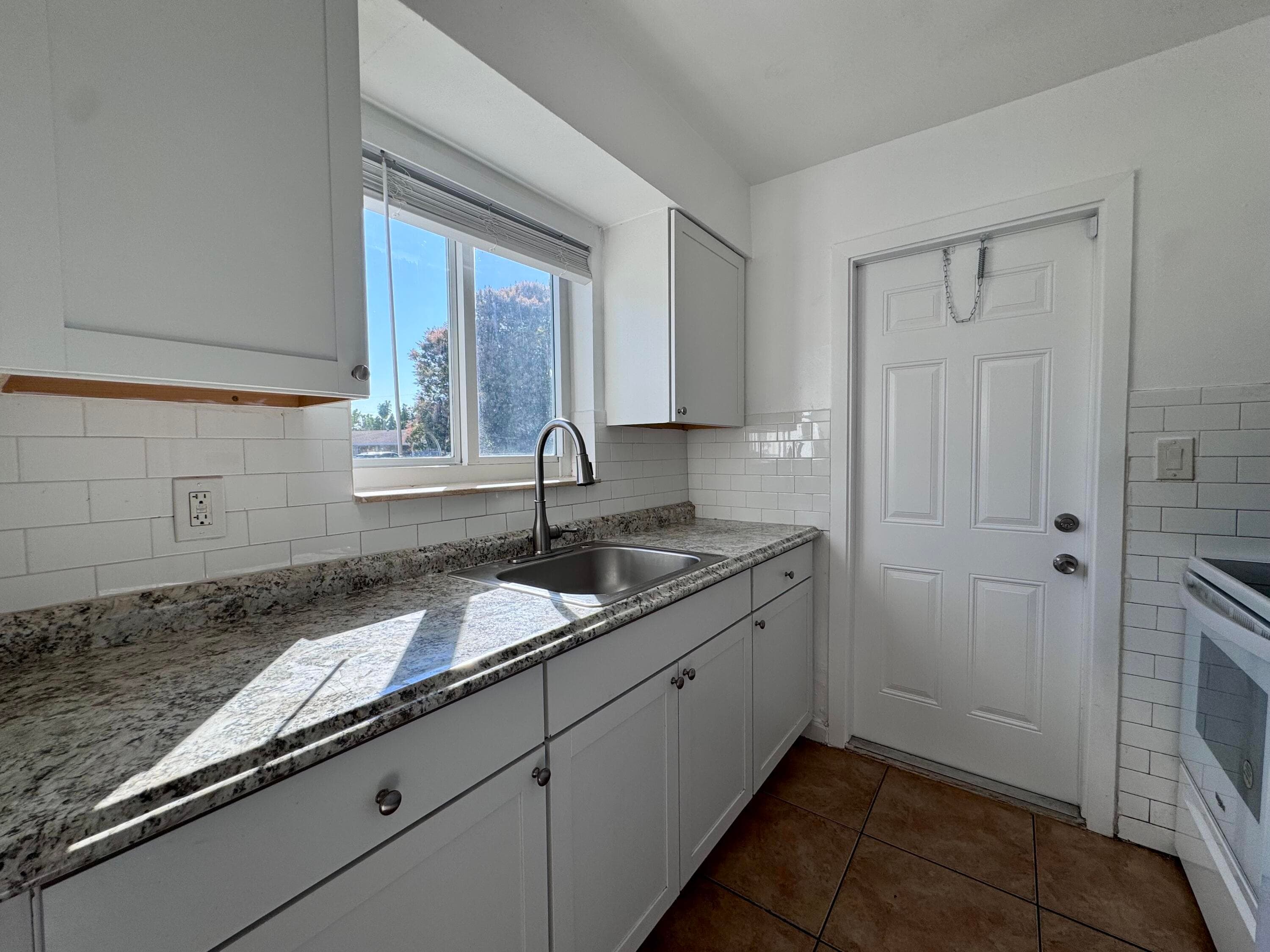 3101 NE 7th Avenue B, Pompano Beach, FL 33064 — photo 3 of 36