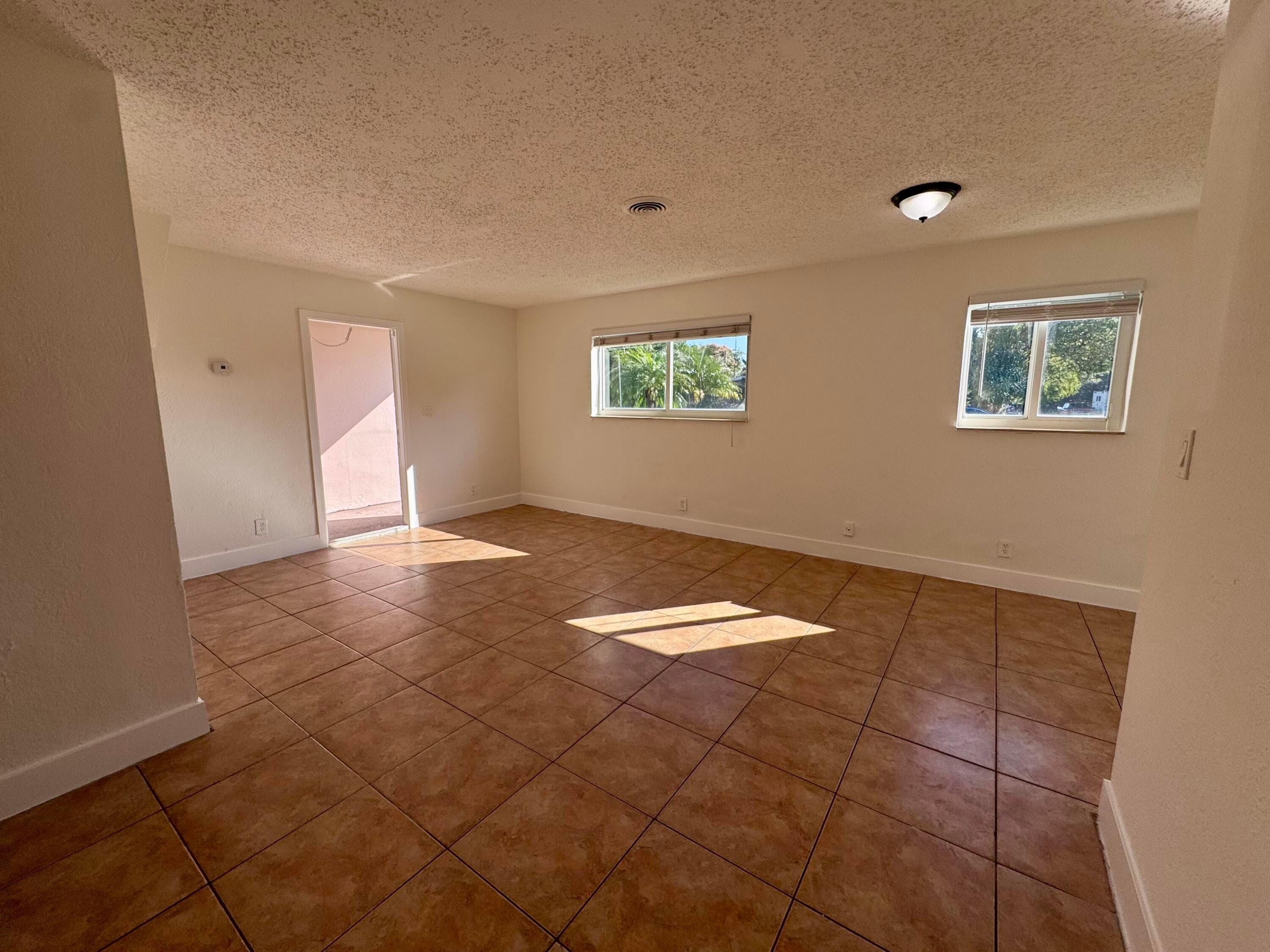 3101 NE 7th Avenue B, Pompano Beach, FL 33064 — photo 33 of 36