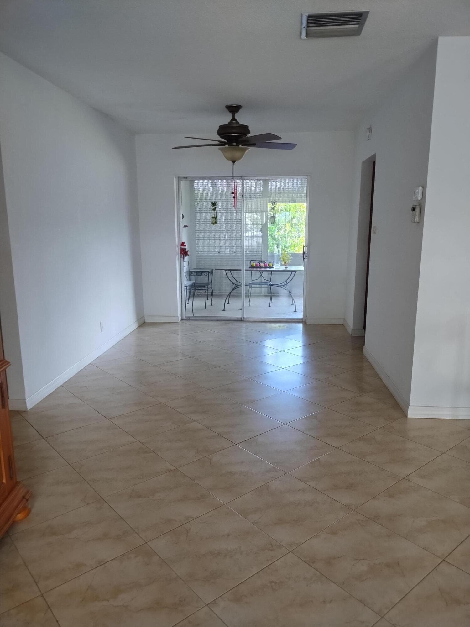 6810 NW 75th Street, Tamarac, FL 33321 — photo 6 of 13