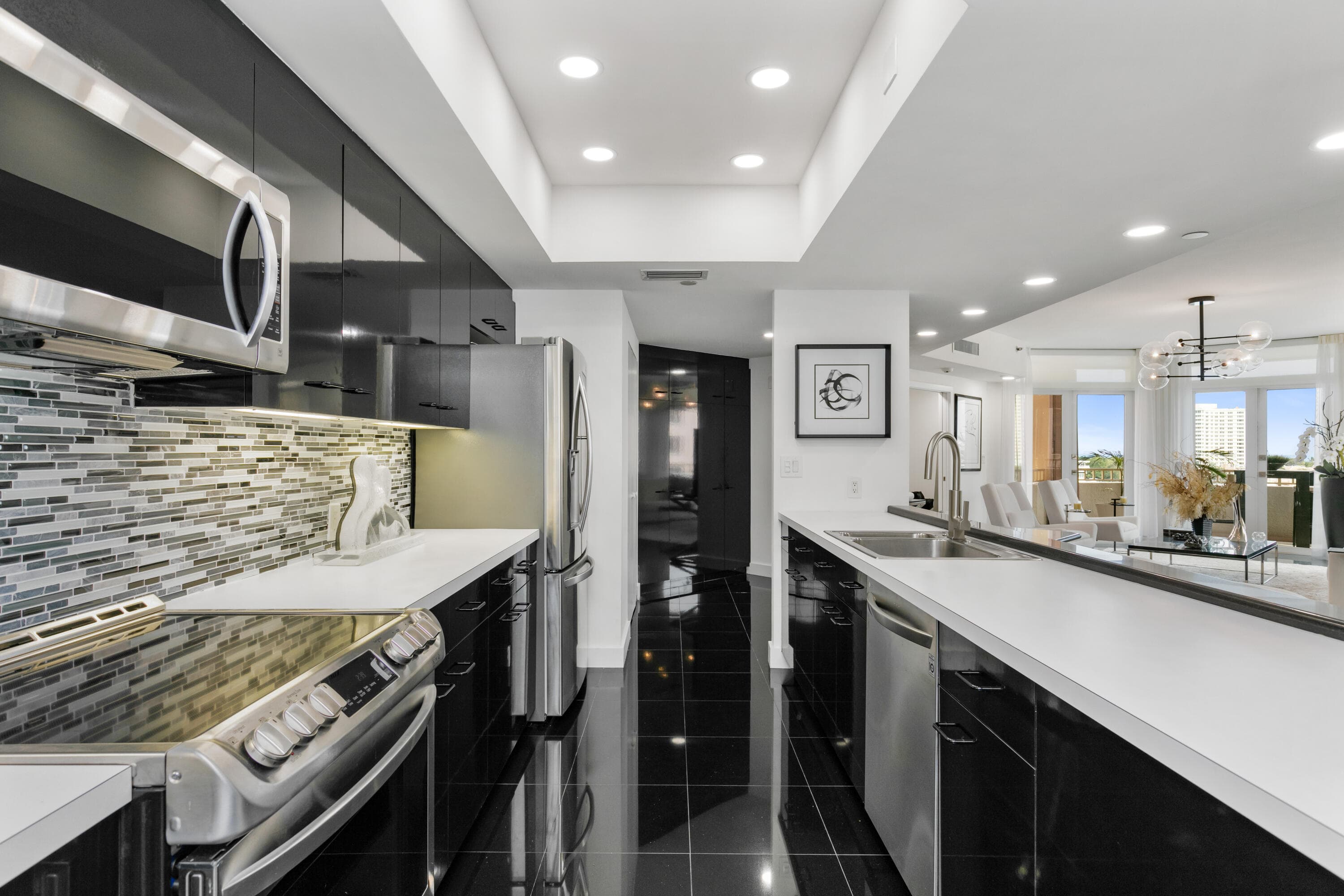 300 SE 5th Avenue 6050, Boca Raton, FL 33432 — photo 11 of 43