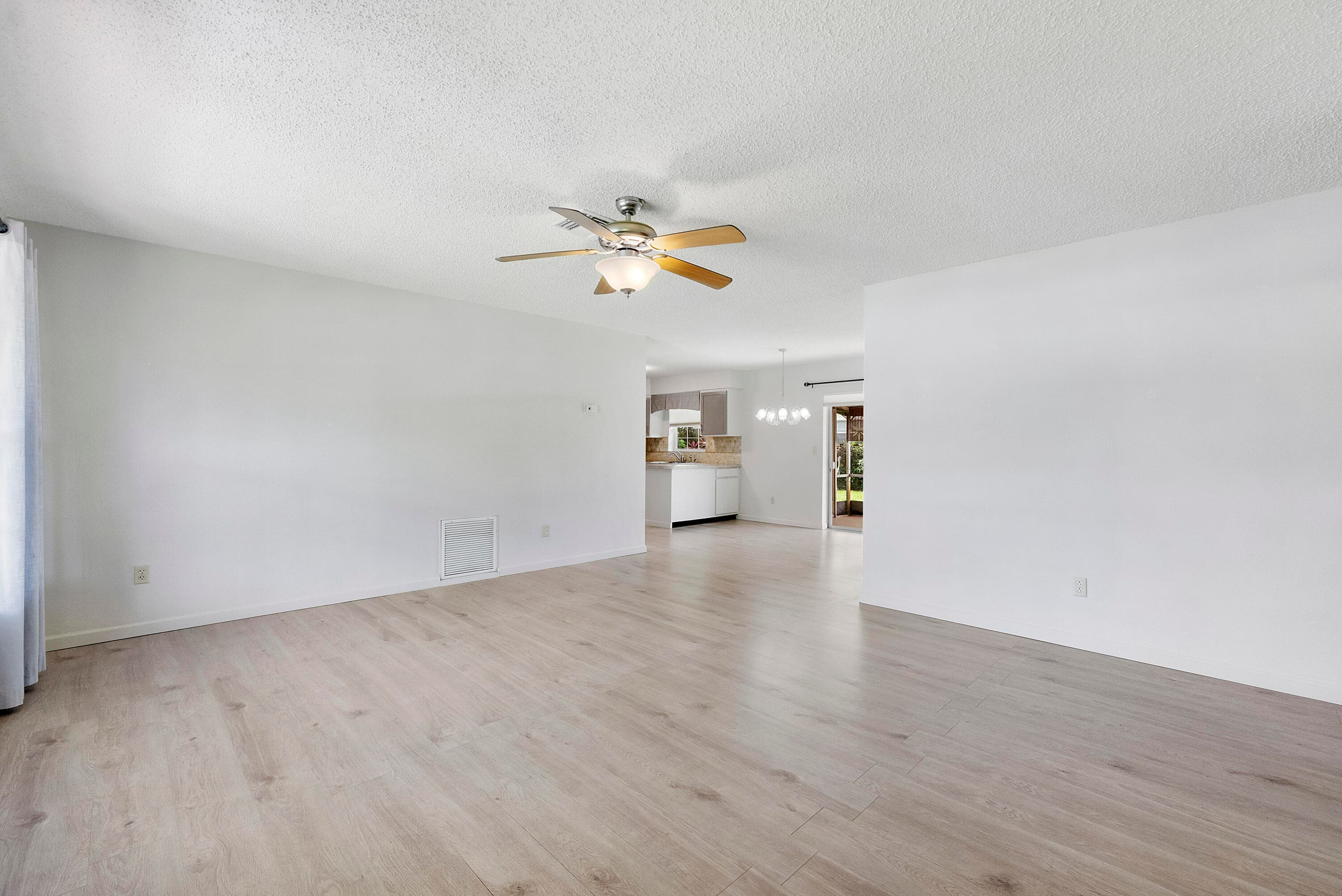 1101 NE 35th Street, Pompano Beach, FL 33064 — photo 7 of 56