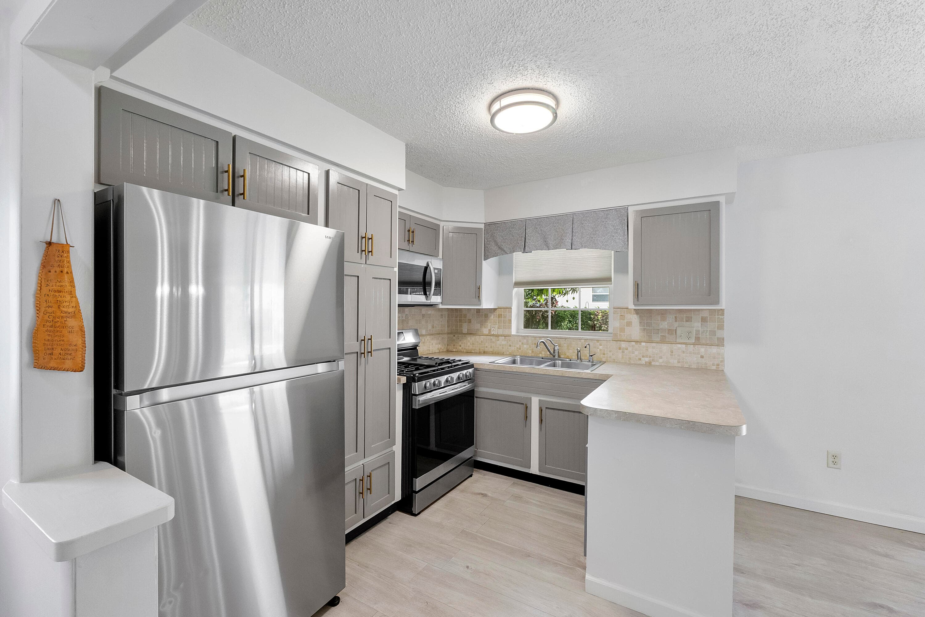 1101 NE 35th Street, Pompano Beach, FL 33064 — photo 14 of 56