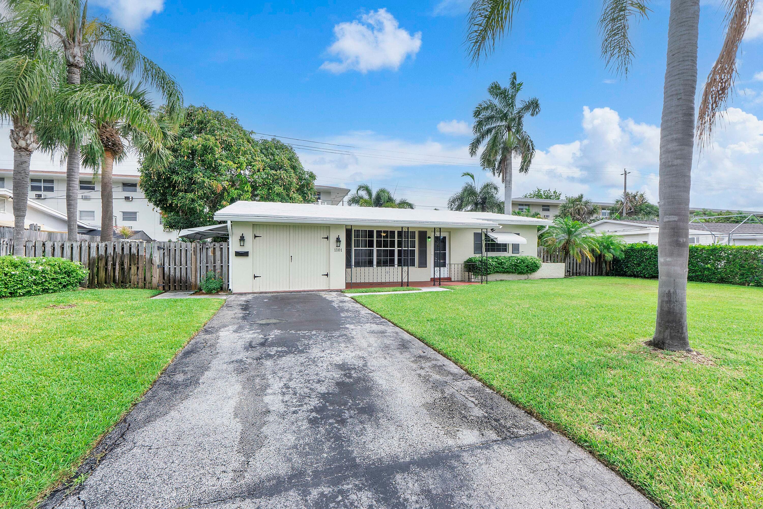 1101 NE 35th Street, Pompano Beach, FL 33064 — photo 2 of 56