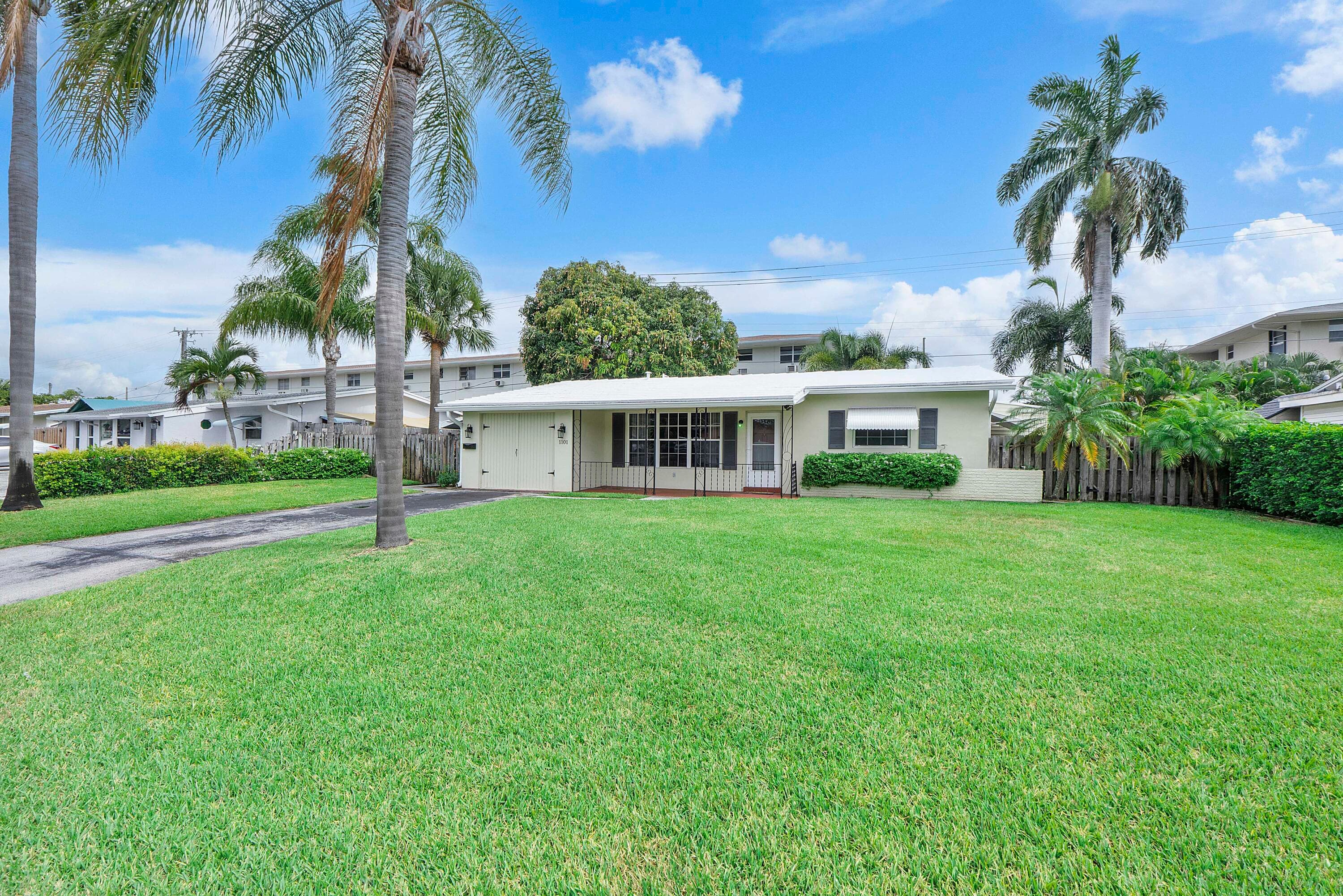 1101 NE 35th Street, Pompano Beach, FL 33064 — photo 3 of 56