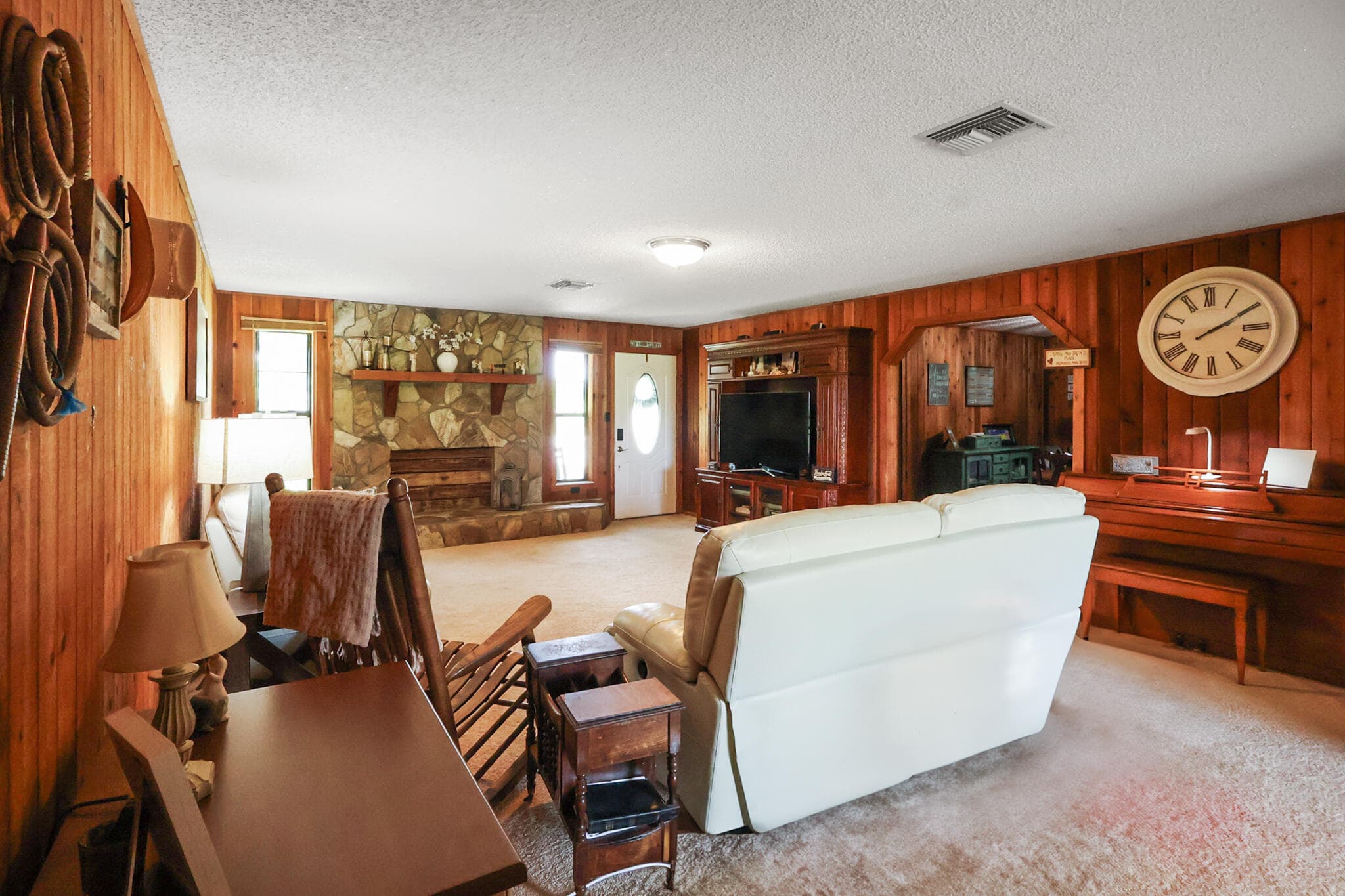 860 NW 141st Street, Okeechobee, FL 34972 — photo 9 of 41