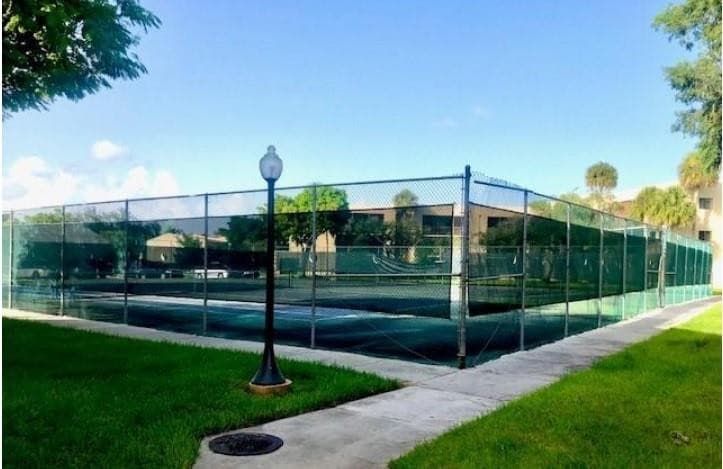 8015 SW 107th Avenue SW 218, Miami, FL 33173 — photo 22 of 41