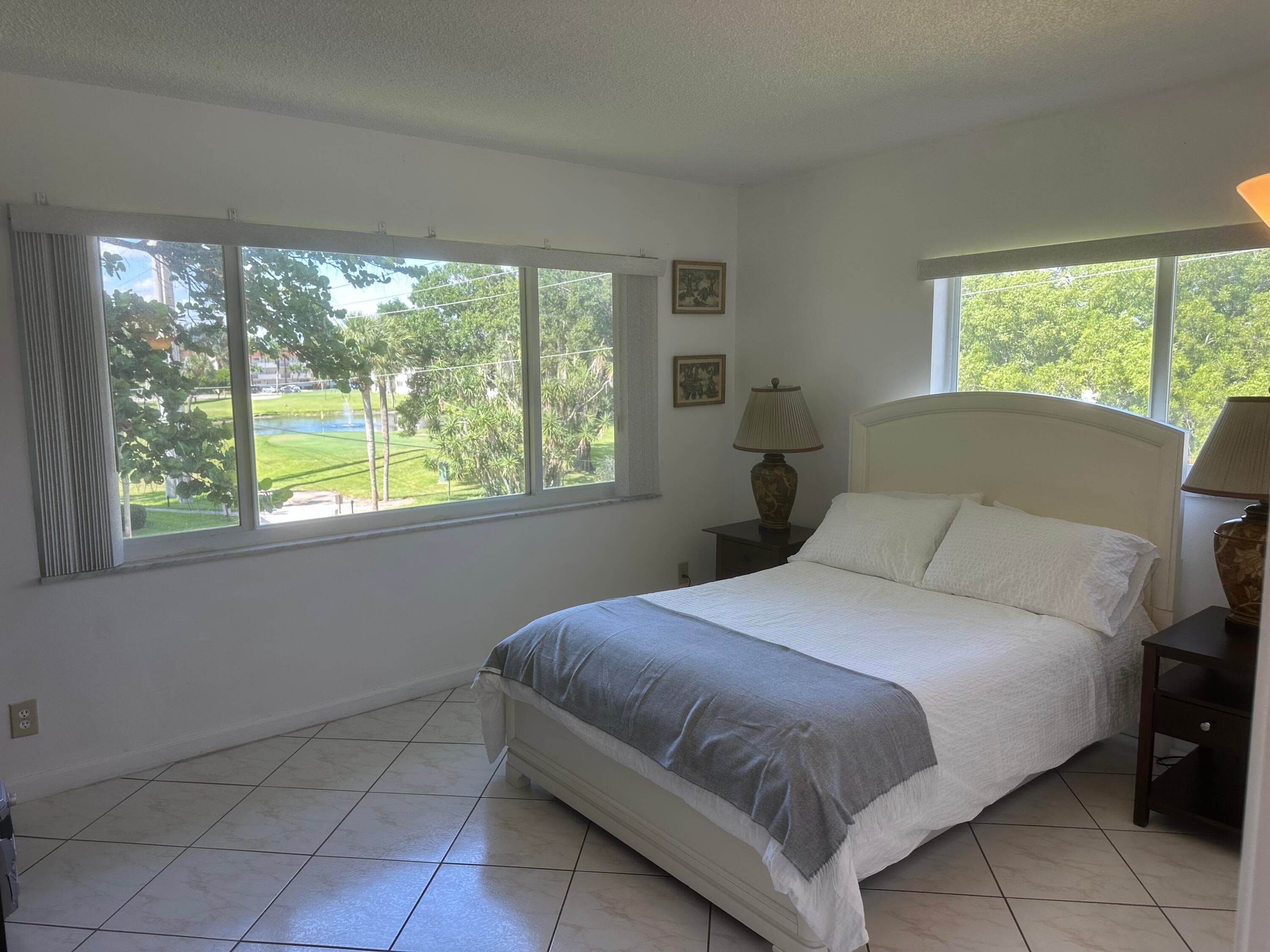 8960 S Hollybrook 301, Pembroke Pines, FL 33025 — photo 8 of 27
