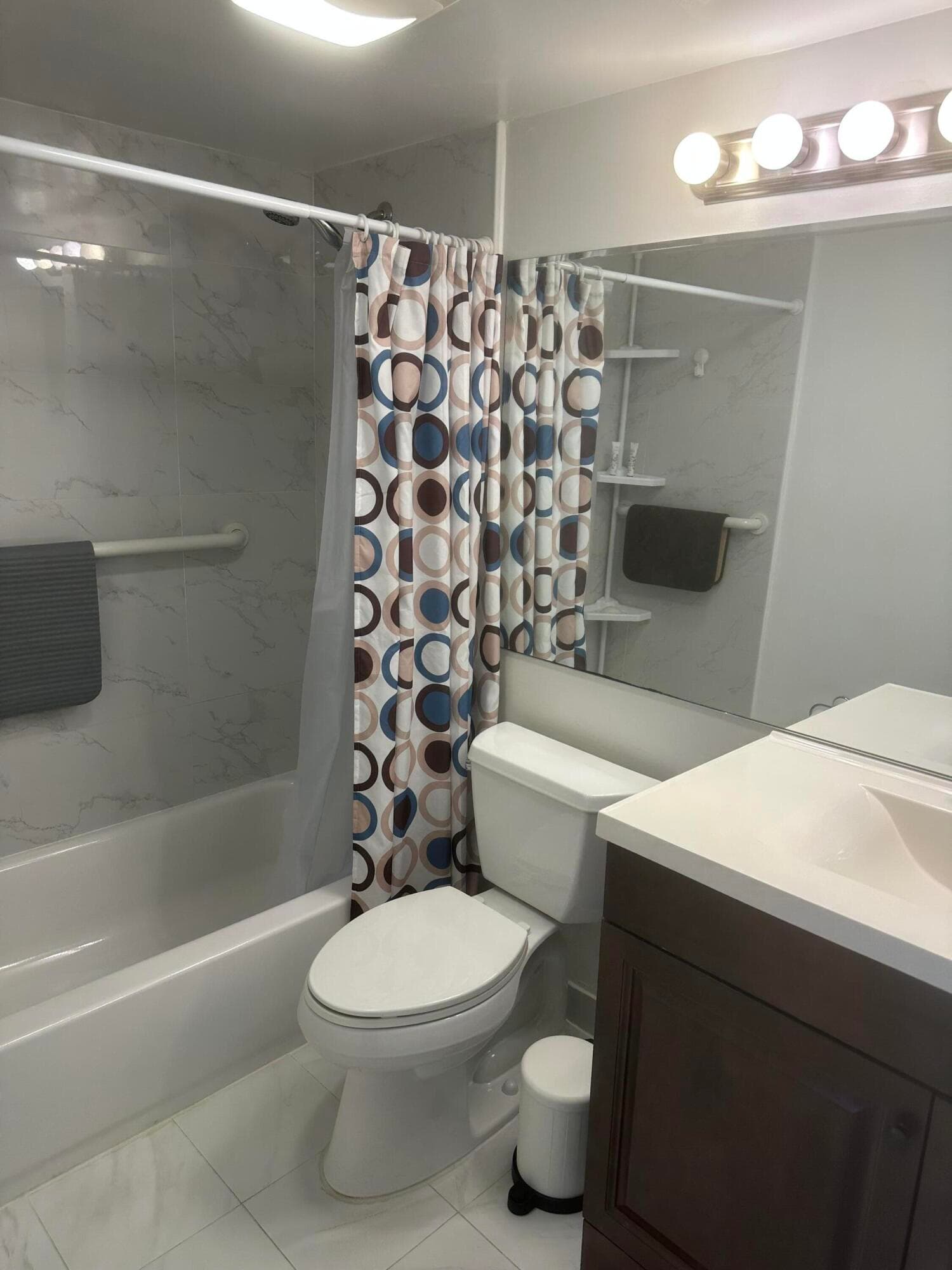 8960 S Hollybrook 301, Pembroke Pines, FL 33025 — photo 9 of 27