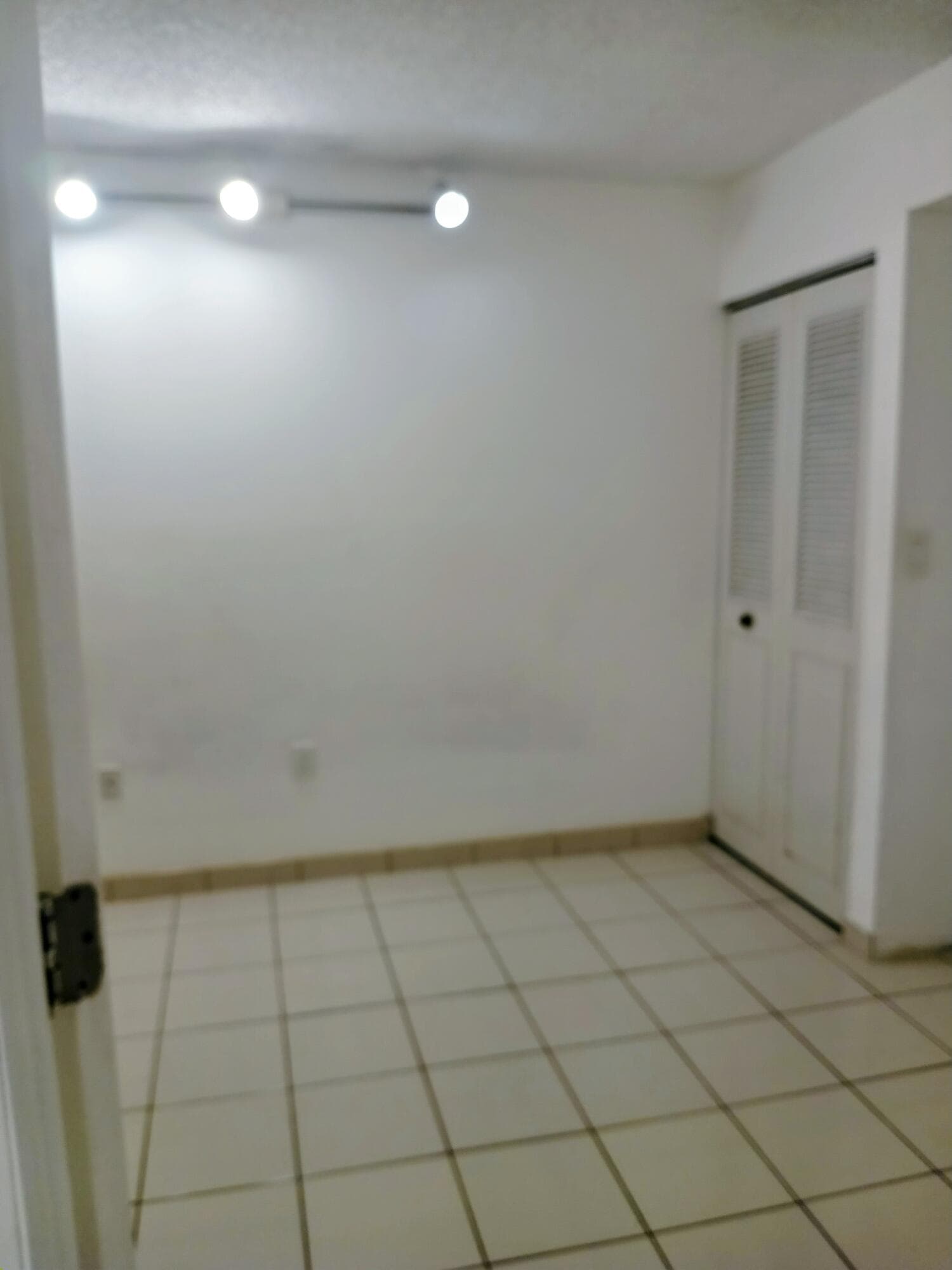8015 SW 107th Avenue SW 218, Miami, FL 33173 — photo 33 of 41
