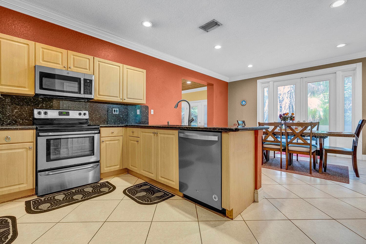8020 NW 70th Avenue, Parkland, FL 33067 — photo 13 of 26