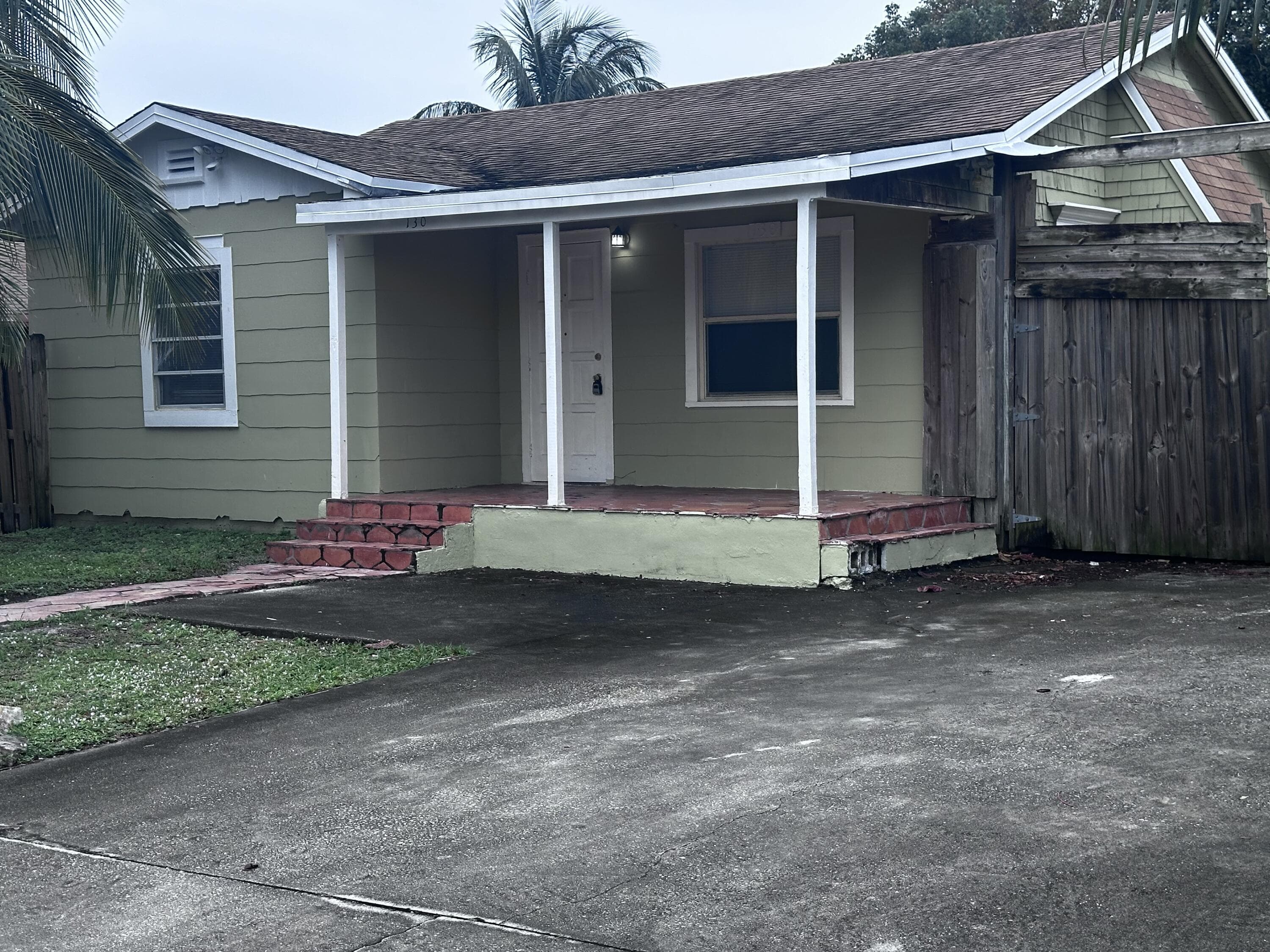 130 NE 4th Avenue, Boynton Beach, FL 33435 — photo 6 of 41