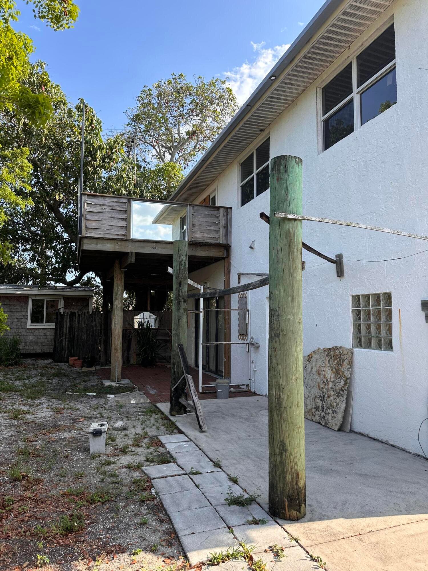 130 NE 4th Avenue, Boynton Beach, FL 33435 — photo 9 of 41