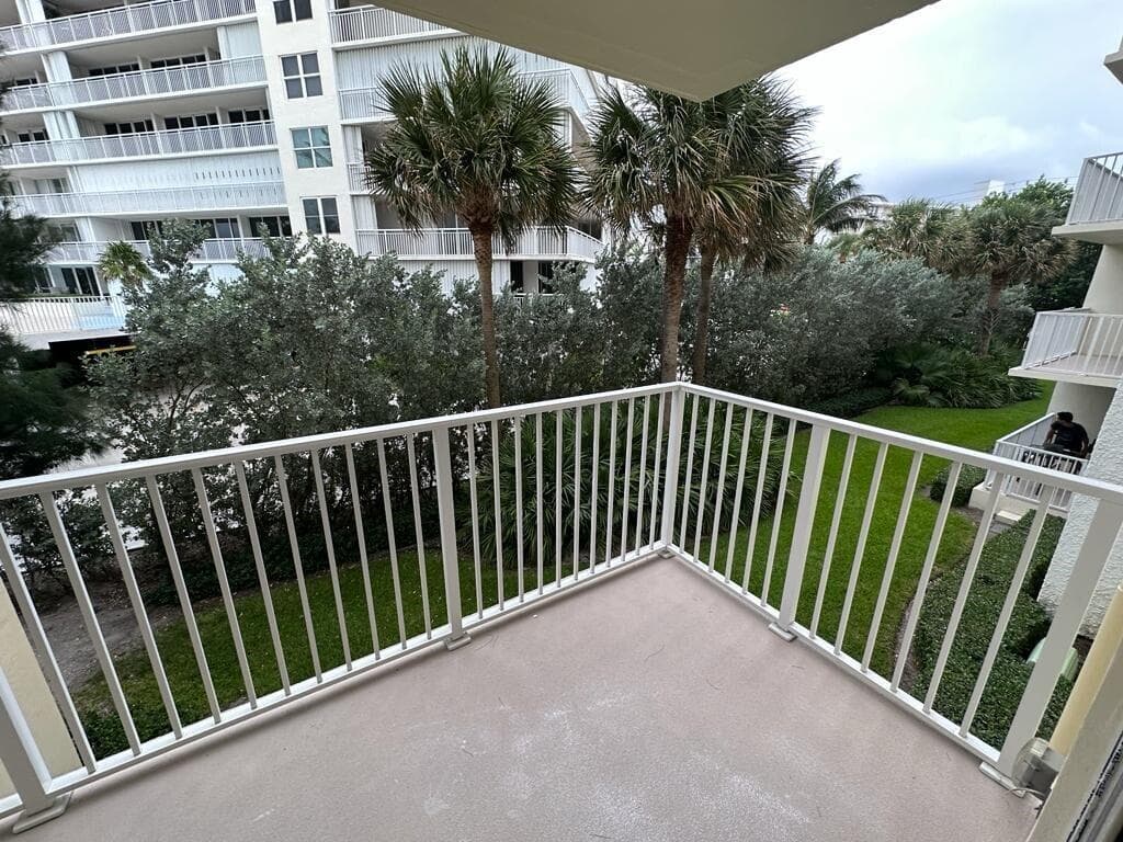 3540 S Ocean Boulevard 208, South Palm Beach, FL 33480 — photo 8 of 15