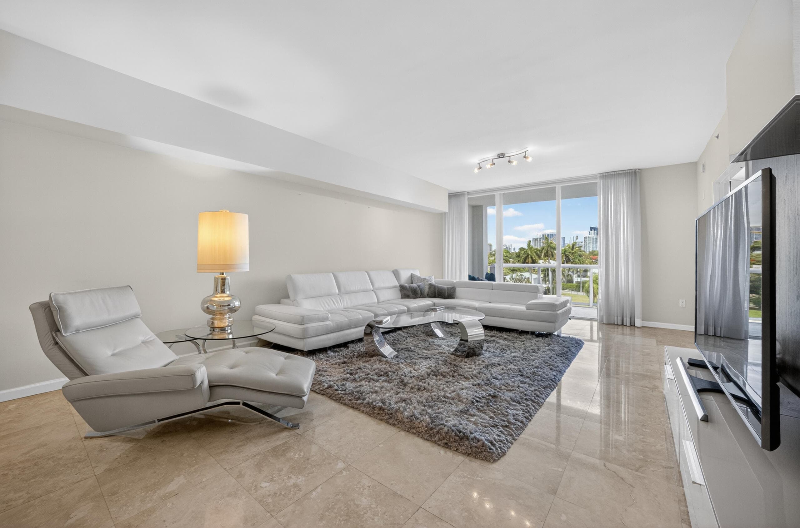45 Hendricks Isle 403, Fort Lauderdale, FL 33301 — photo 29 of 89