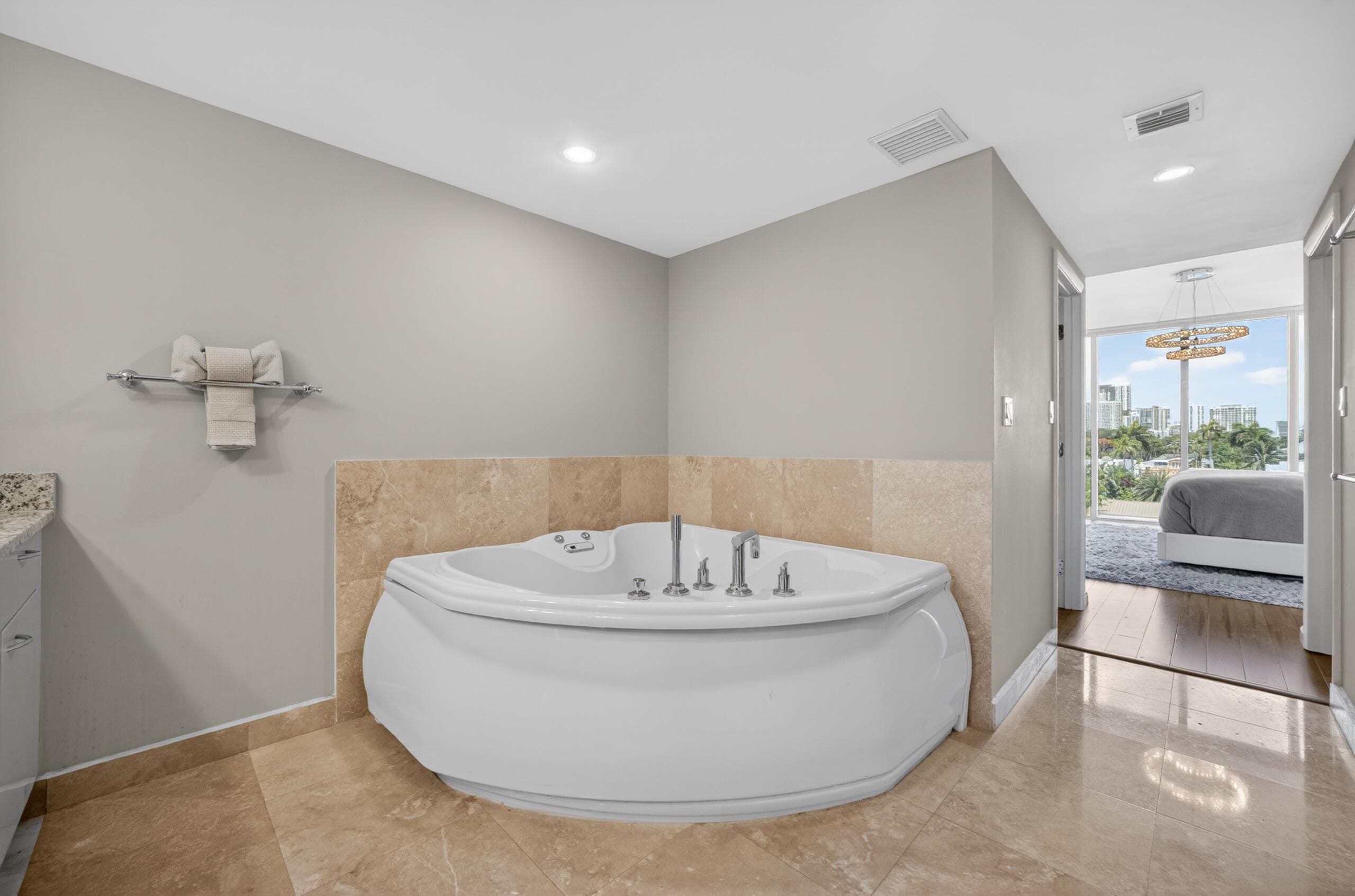 45 Hendricks Isle 403, Fort Lauderdale, FL 33301 — photo 44 of 89