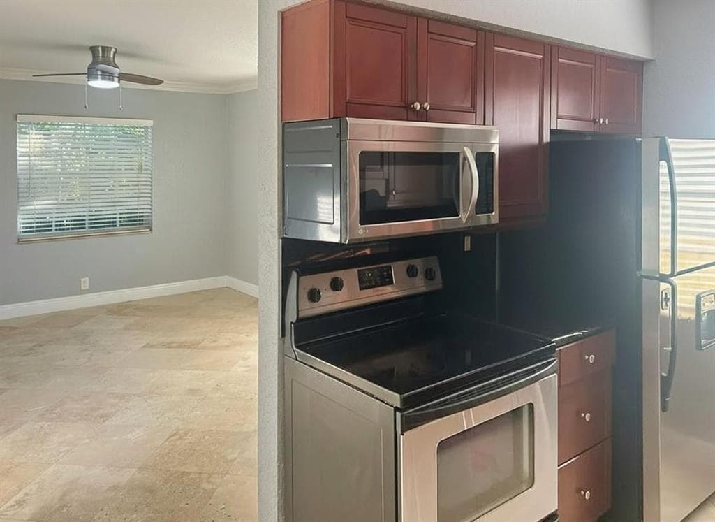 51 NE 24th Street 6, Wilton Manors, FL 33305 — photo 9 of 20