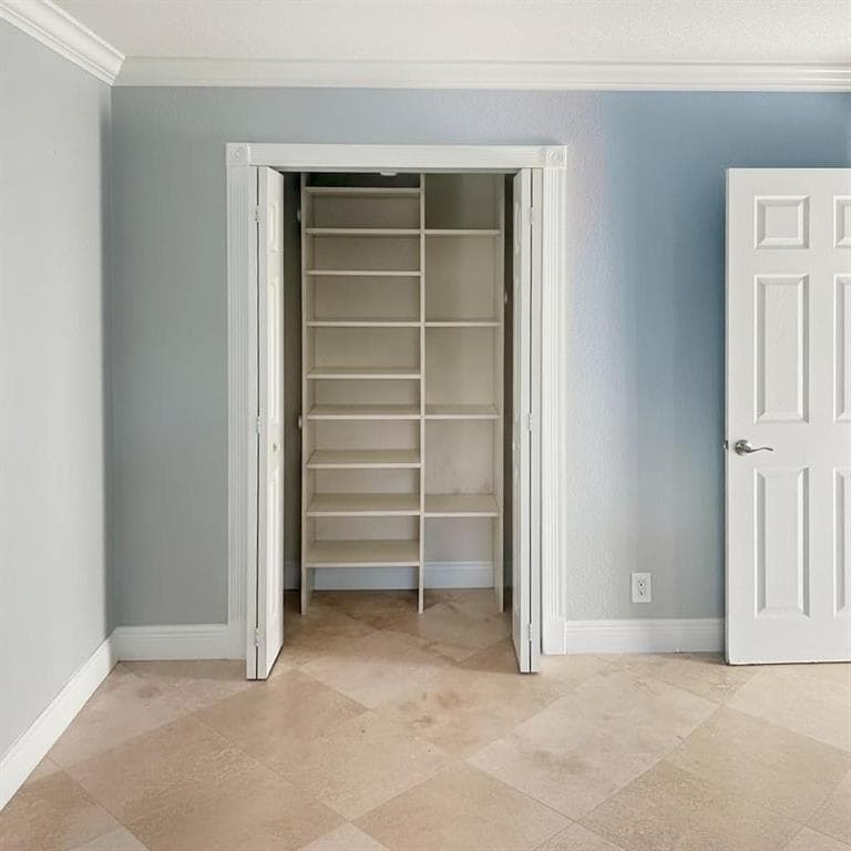 51 NE 24th Street 6, Wilton Manors, FL 33305 — photo 12 of 20