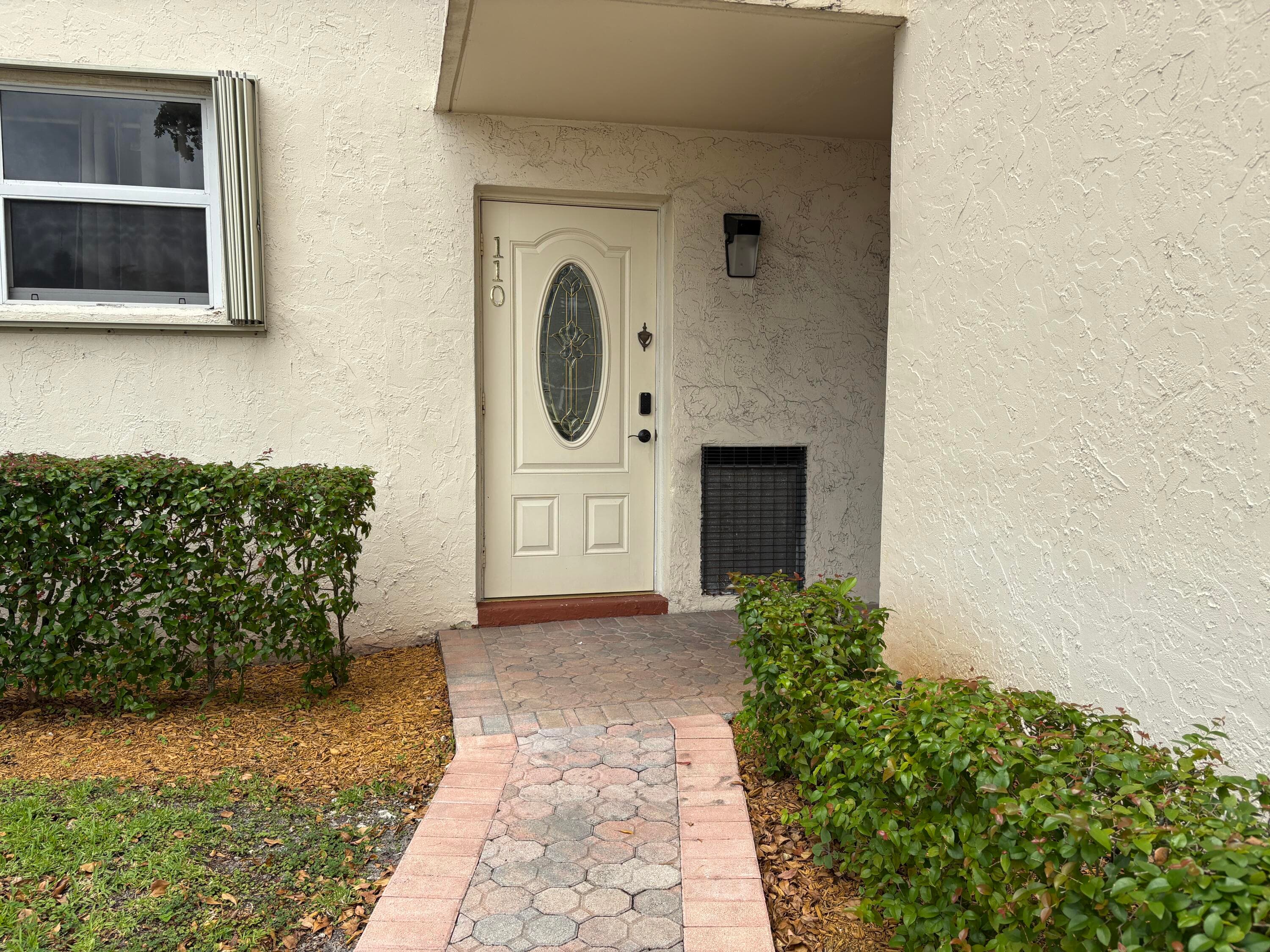 9820 S Hollybrook Lake Drive 110, Pembroke Pines, FL 33025 — photo 9 of 10