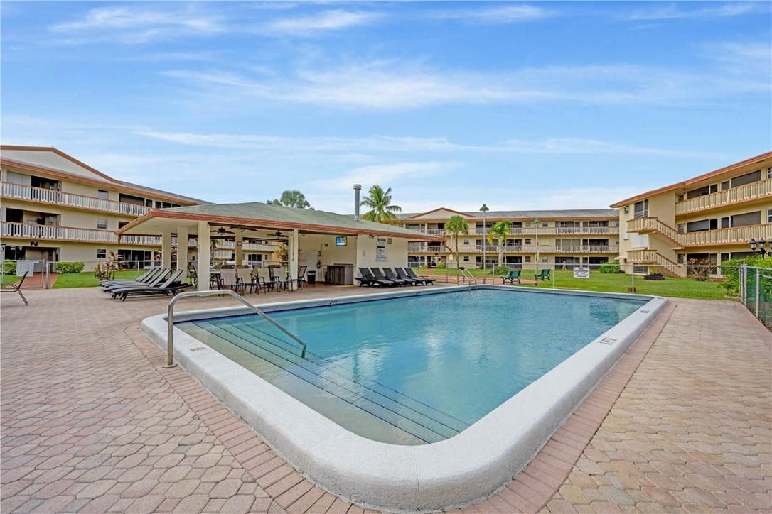 5300 Washington Street 108d, Hollywood, FL 33021 — photo 22 of 34