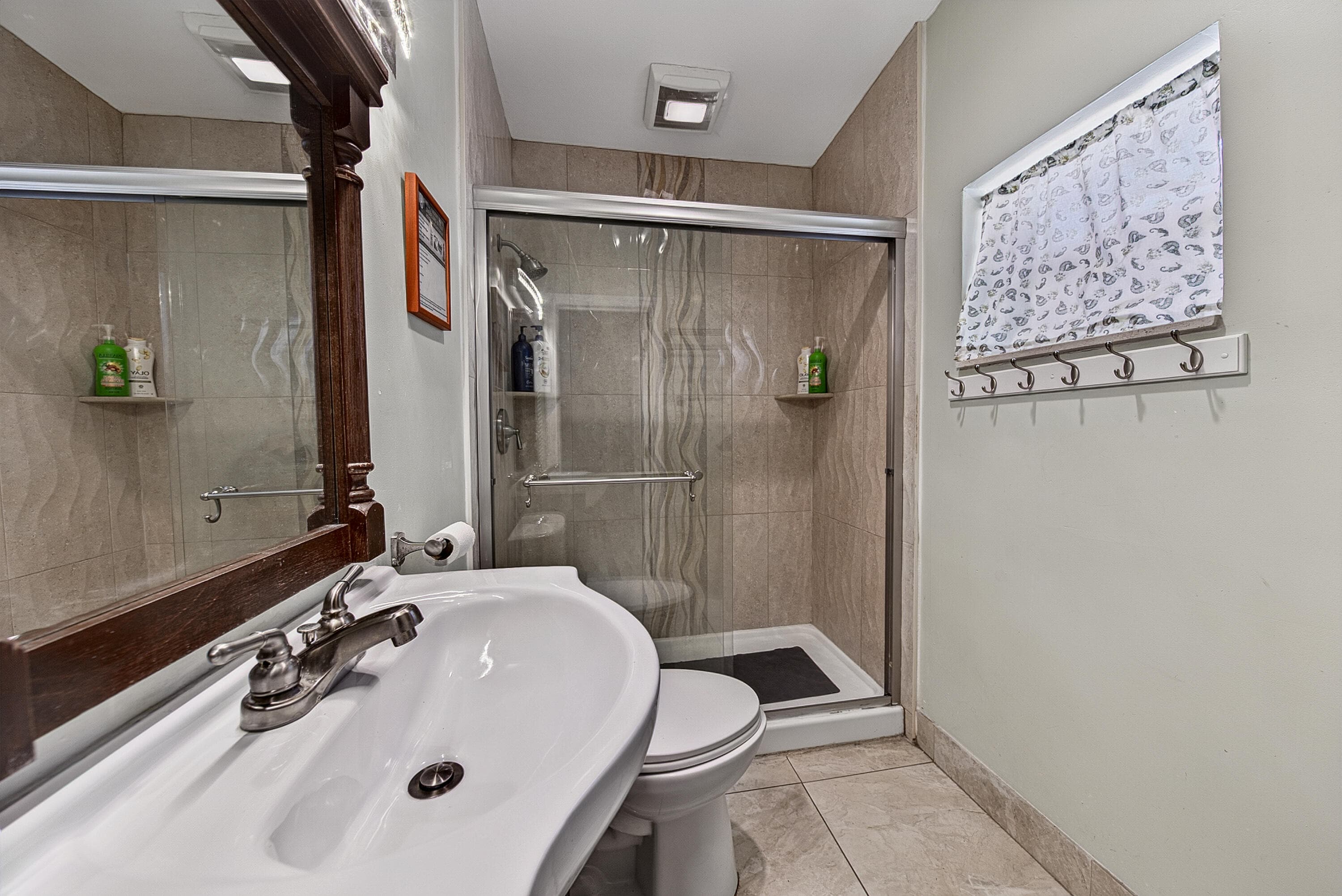 2318 N Ocean Boulevard, Fort Lauderdale, FL 33305 — photo 18 of 34