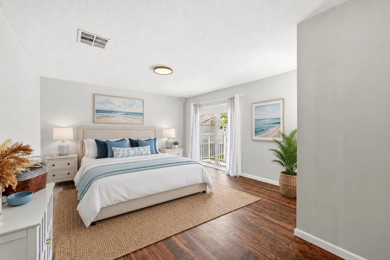 8464 Lagos De Campo Boulevard, Tamarac, FL 33321 — photo 6 of 43