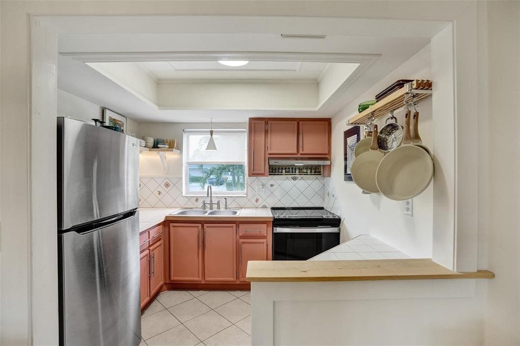 2592 E Dudley Dr Drive E A, West Palm Beach, FL 33415 — photo 7 of 58