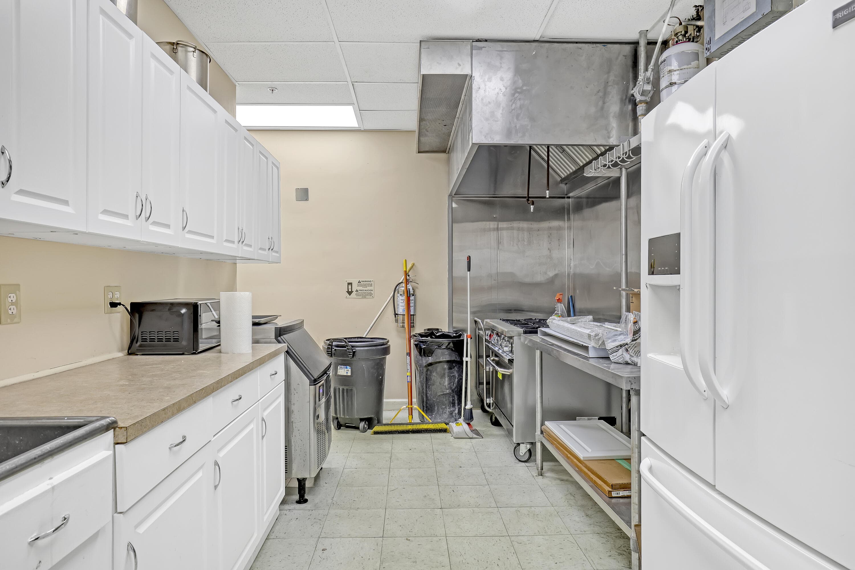 680 Horizon W, Boynton Beach, FL 33435 — photo 33 of 55