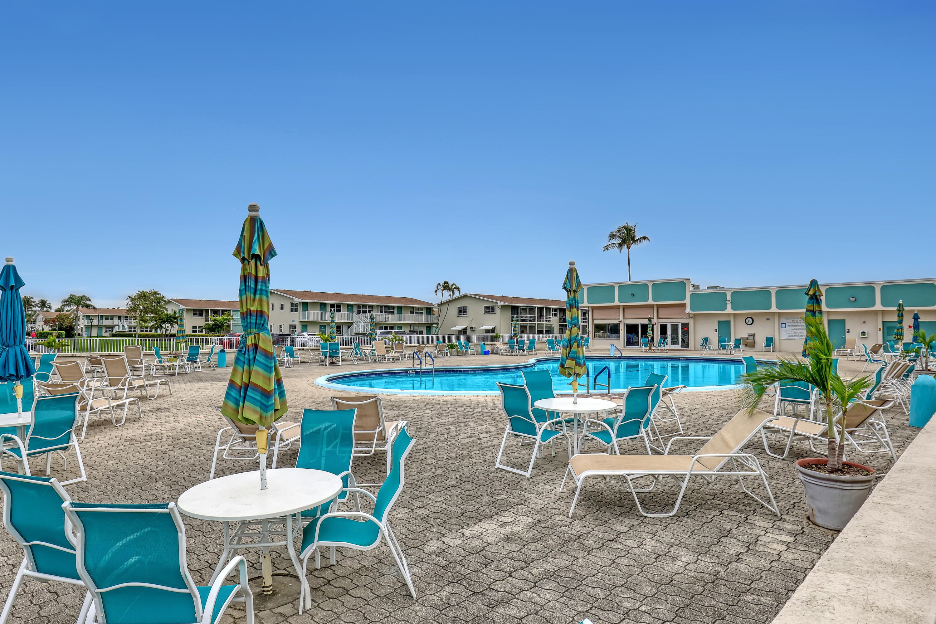680 Horizon W, Boynton Beach, FL 33435 — photo 40 of 55