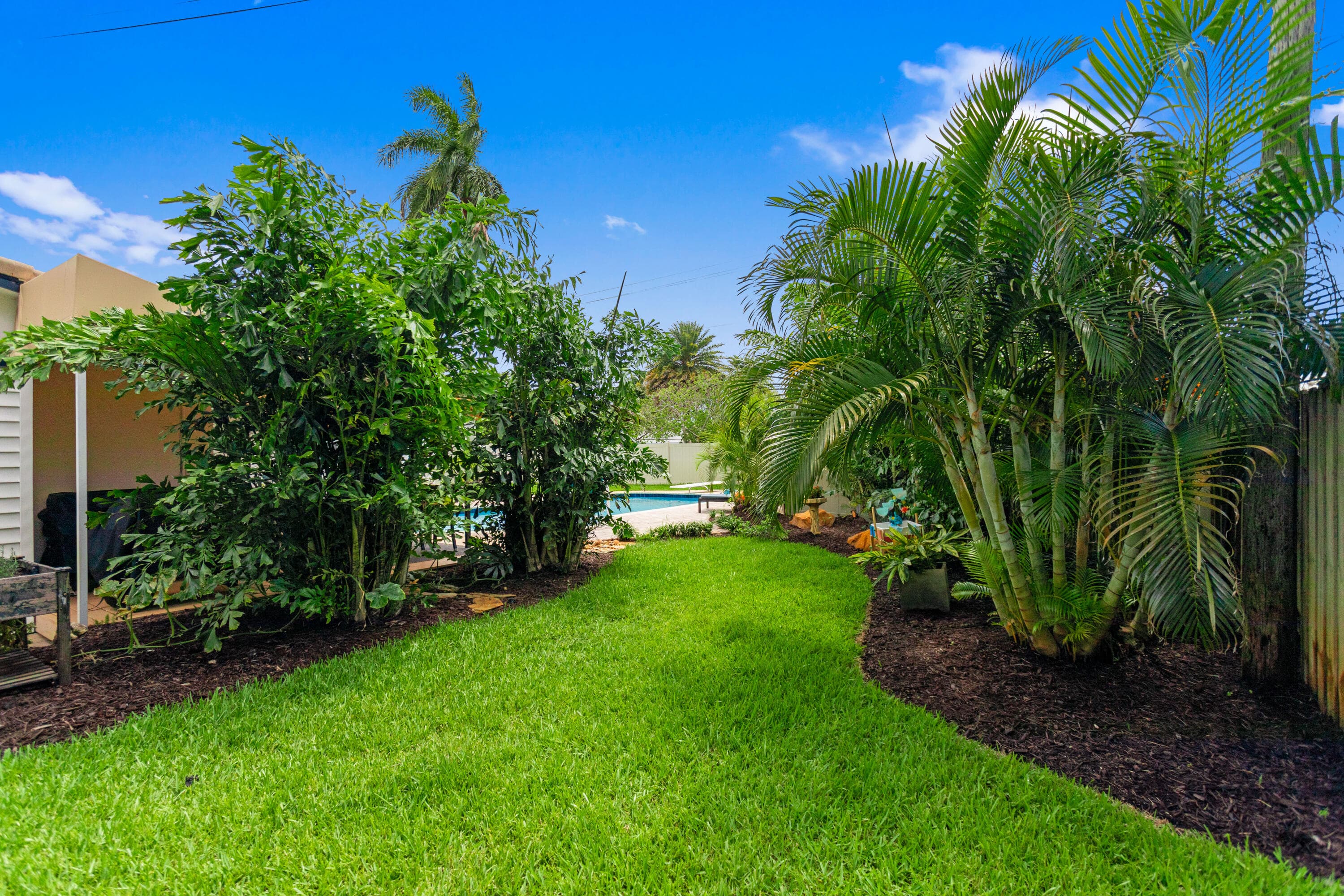 1420 NE 42nd Court, Oakland Park, FL 33334 — photo 32 of 37