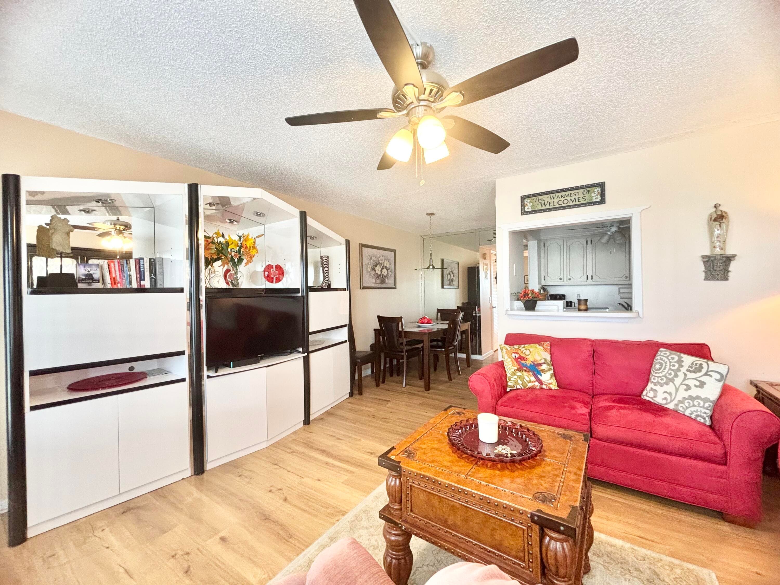 4010 Harwood C 4010, Deerfield Beach, FL 33442 — photo 2 of 60