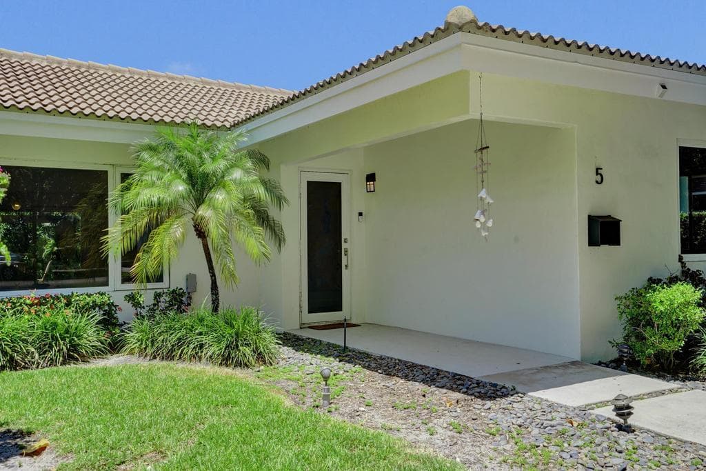 5 Gatehouse Road, Sea Ranch Lakes, FL 33308 — photo 75 of 82