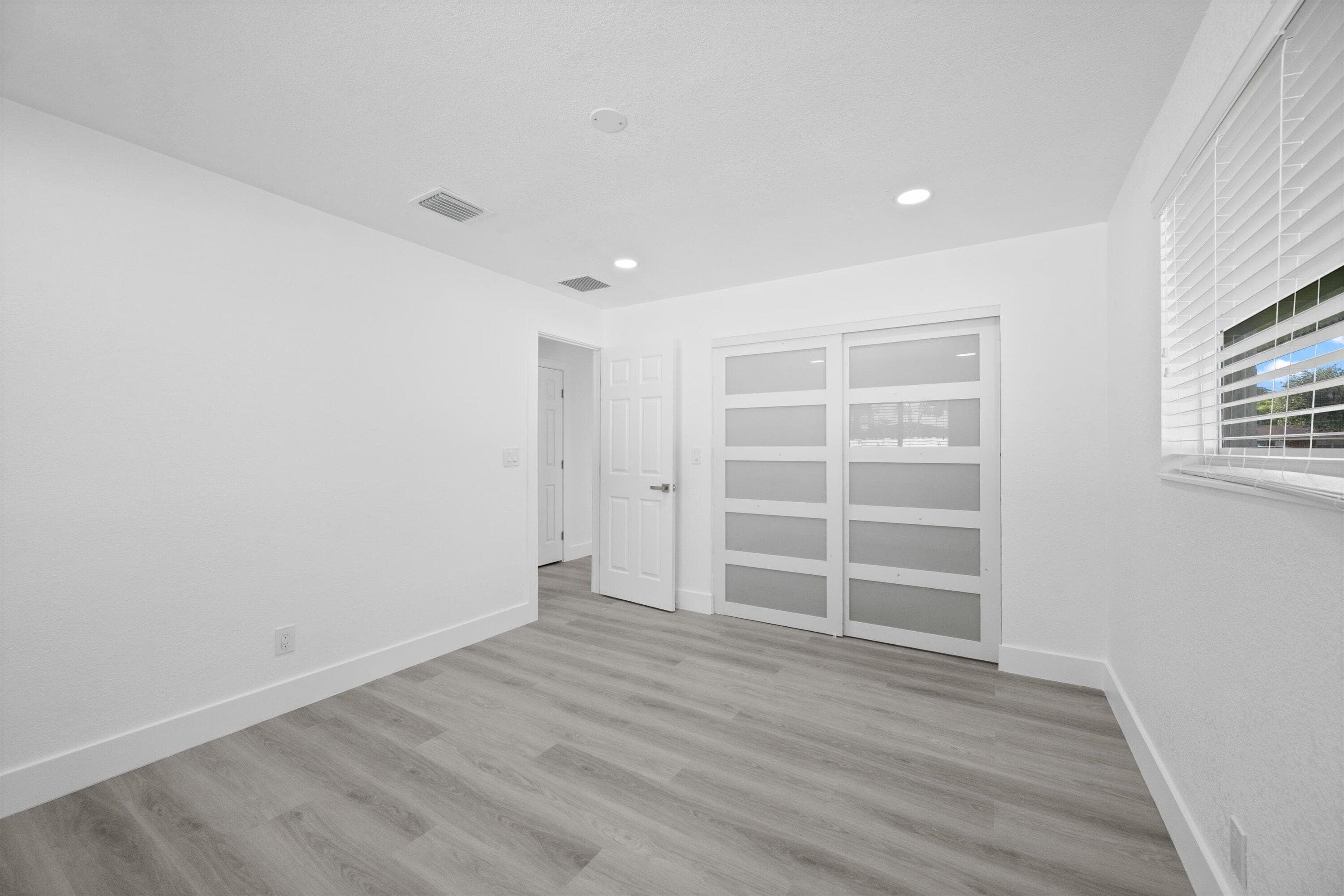 2785 Reo Lane 1, Palm Springs, FL 33461 — photo 13 of 22
