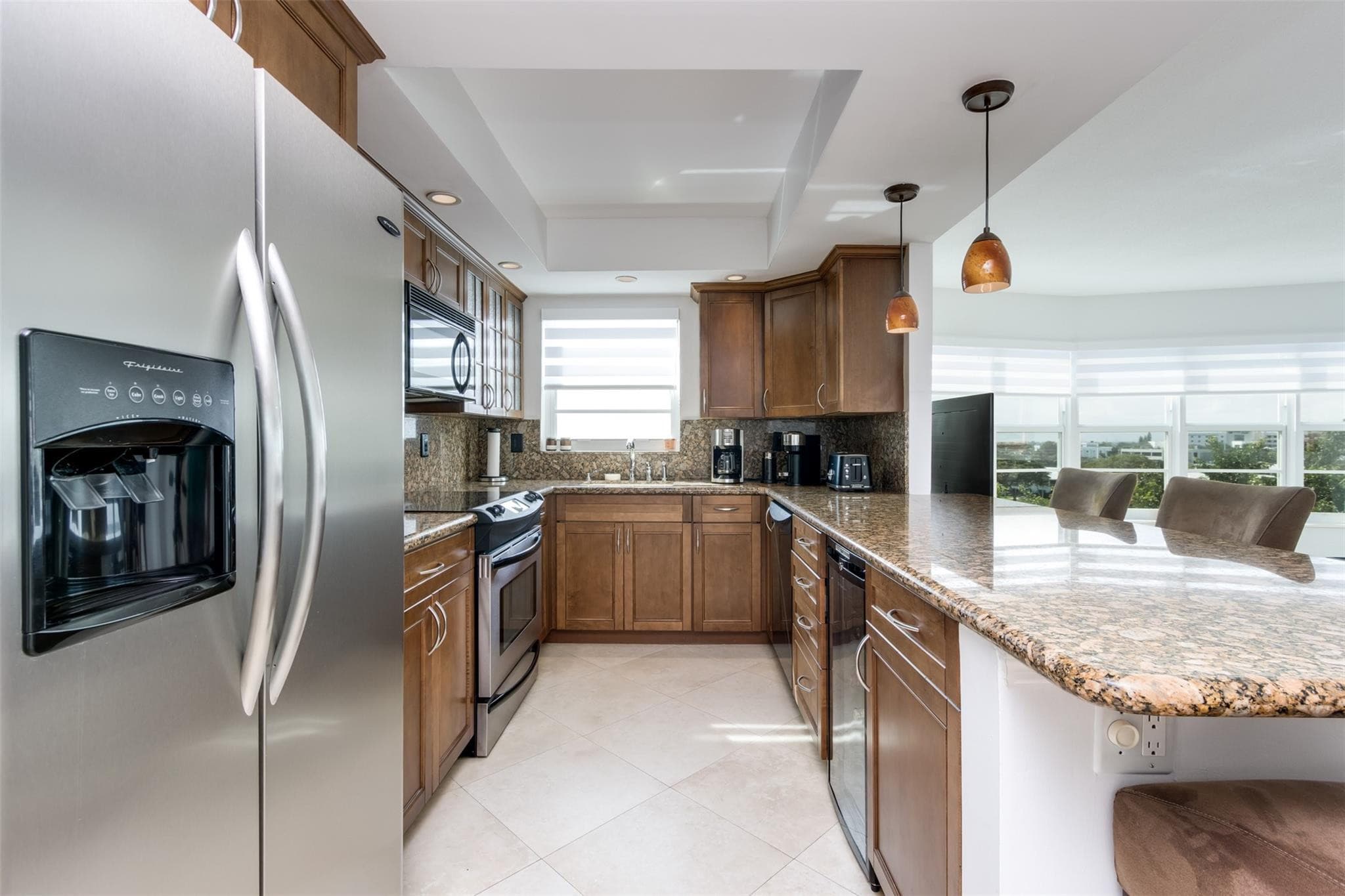 2500 NE 48th Lane 609, Fort Lauderdale, FL 33308 — photo 13 of 34