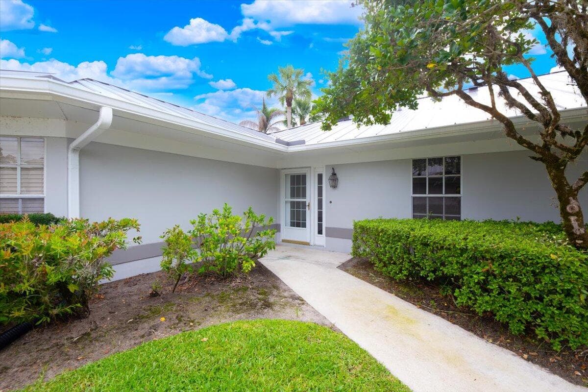 7338 Pine Creek Way, Port St. Lucie, FL 34986 — photo 5 of 73
