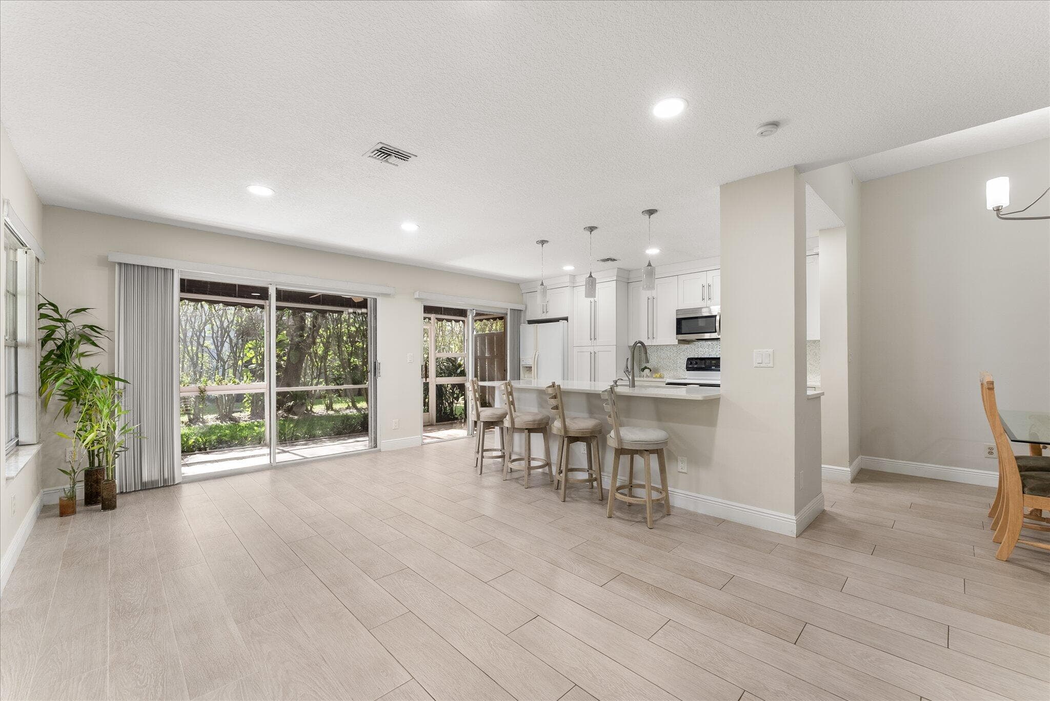 21400 Tudor Drive, Boca Raton, FL 33486 — photo 6 of 44