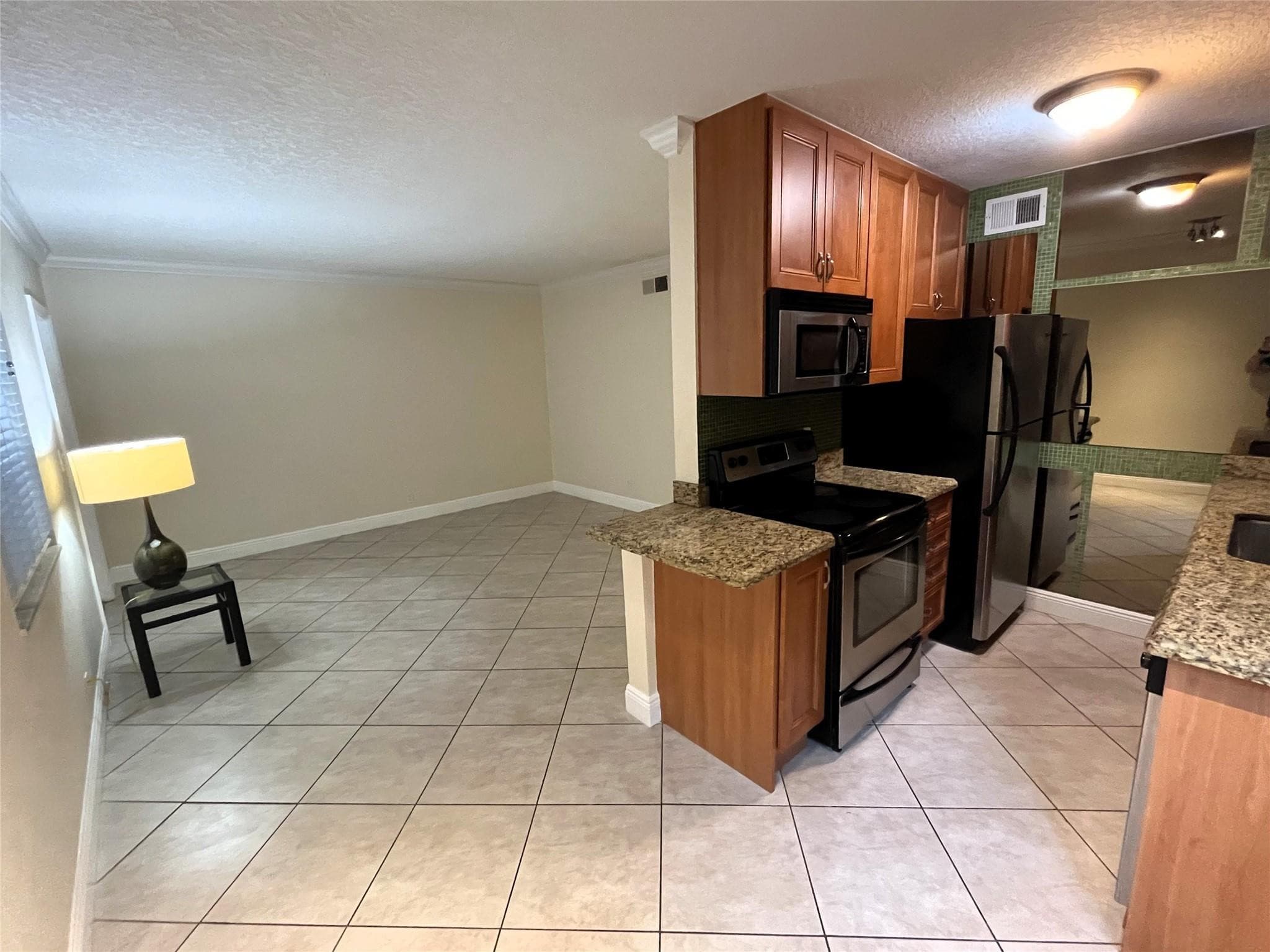 1460 NE 18th Street 104, Fort Lauderdale, FL 33305 — photo 10 of 71