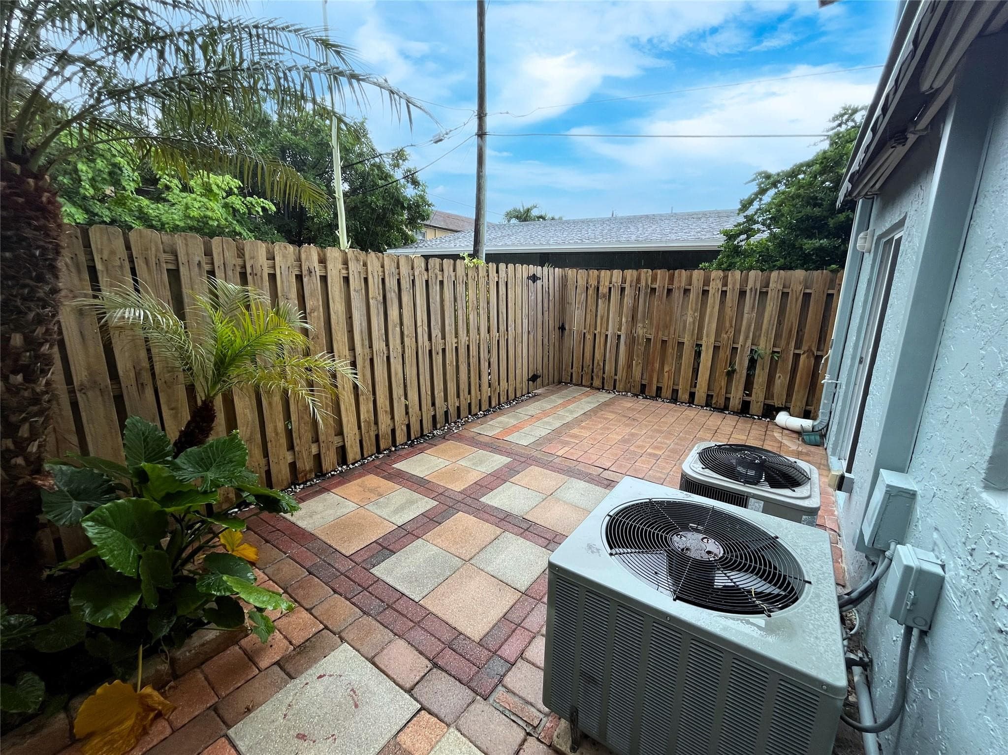 1460 NE 18th Street 104, Fort Lauderdale, FL 33305 — photo 17 of 71