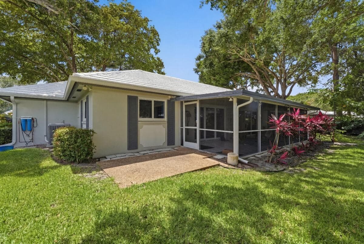 904 W Cypress Lane V-46, Pompano Beach, FL 33069 — photo 8 of 39