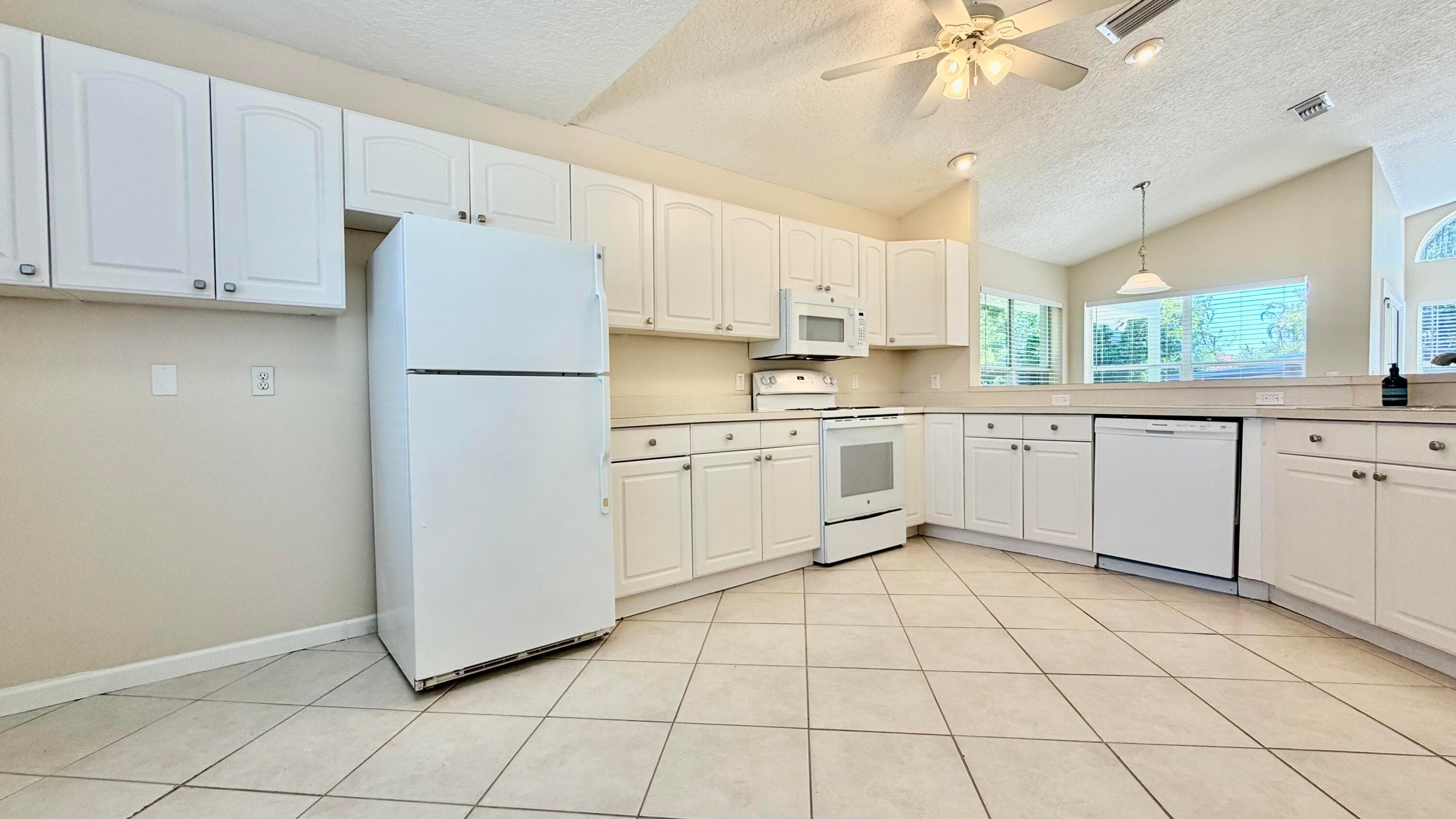 619 SE Forgal Street, Port St. Lucie, FL 34983 — photo 9 of 29