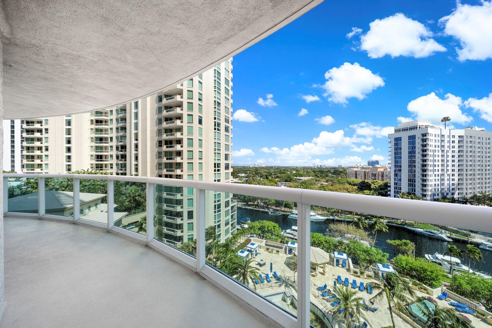 347 N New River Dr Drive 1110, Fort Lauderdale, FL 33301 — photo 3 of 36