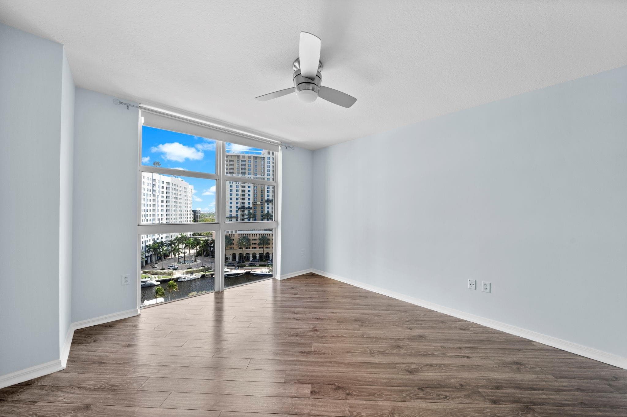 347 N New River Dr Drive 1110, Fort Lauderdale, FL 33301 — photo 12 of 36