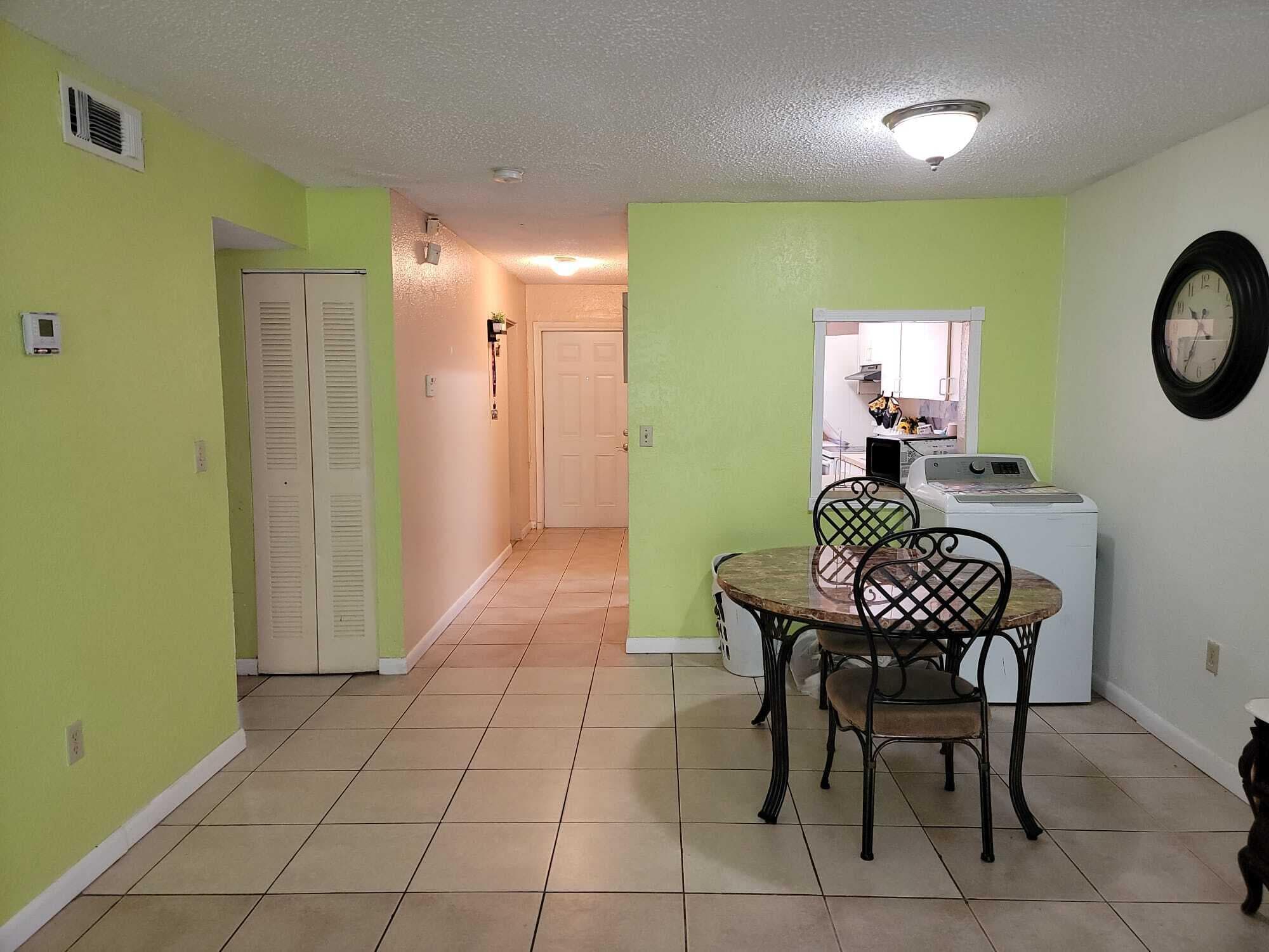 606 NW 179th Street, Miami Gardens, FL 33169 — photo 4 of 11