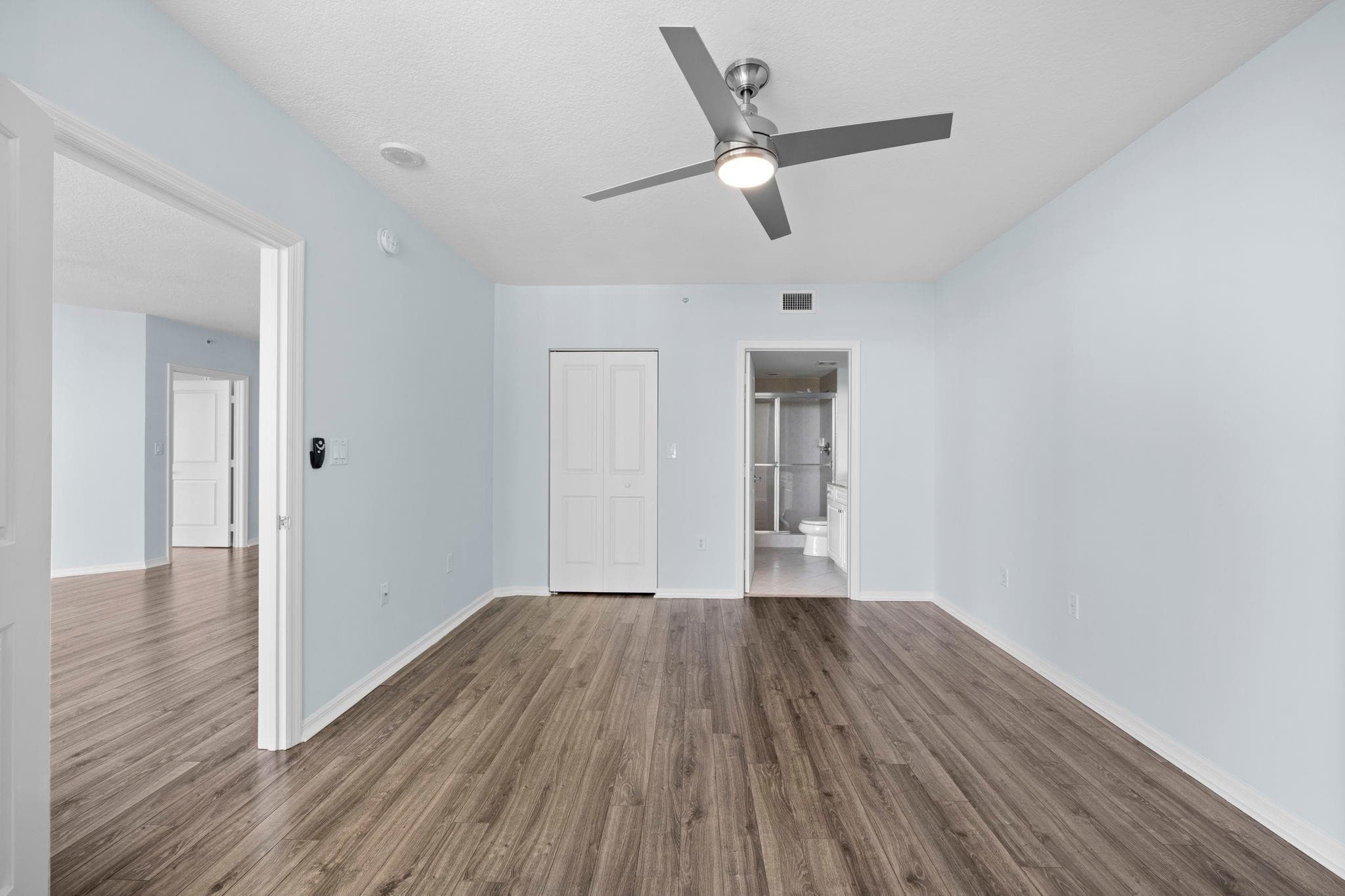 347 N New River Dr Drive 1110, Fort Lauderdale, FL 33301 — photo 17 of 36